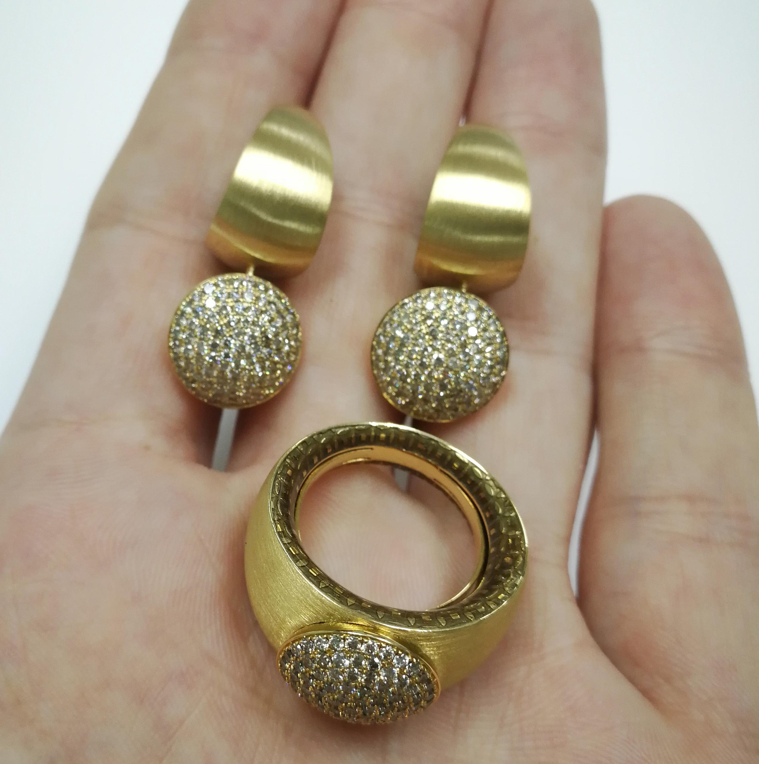 Diamanten farbige Emaille 18 Karat Gelbgold Kaleidoskop Ring Ohrringe Suite im Angebot 3