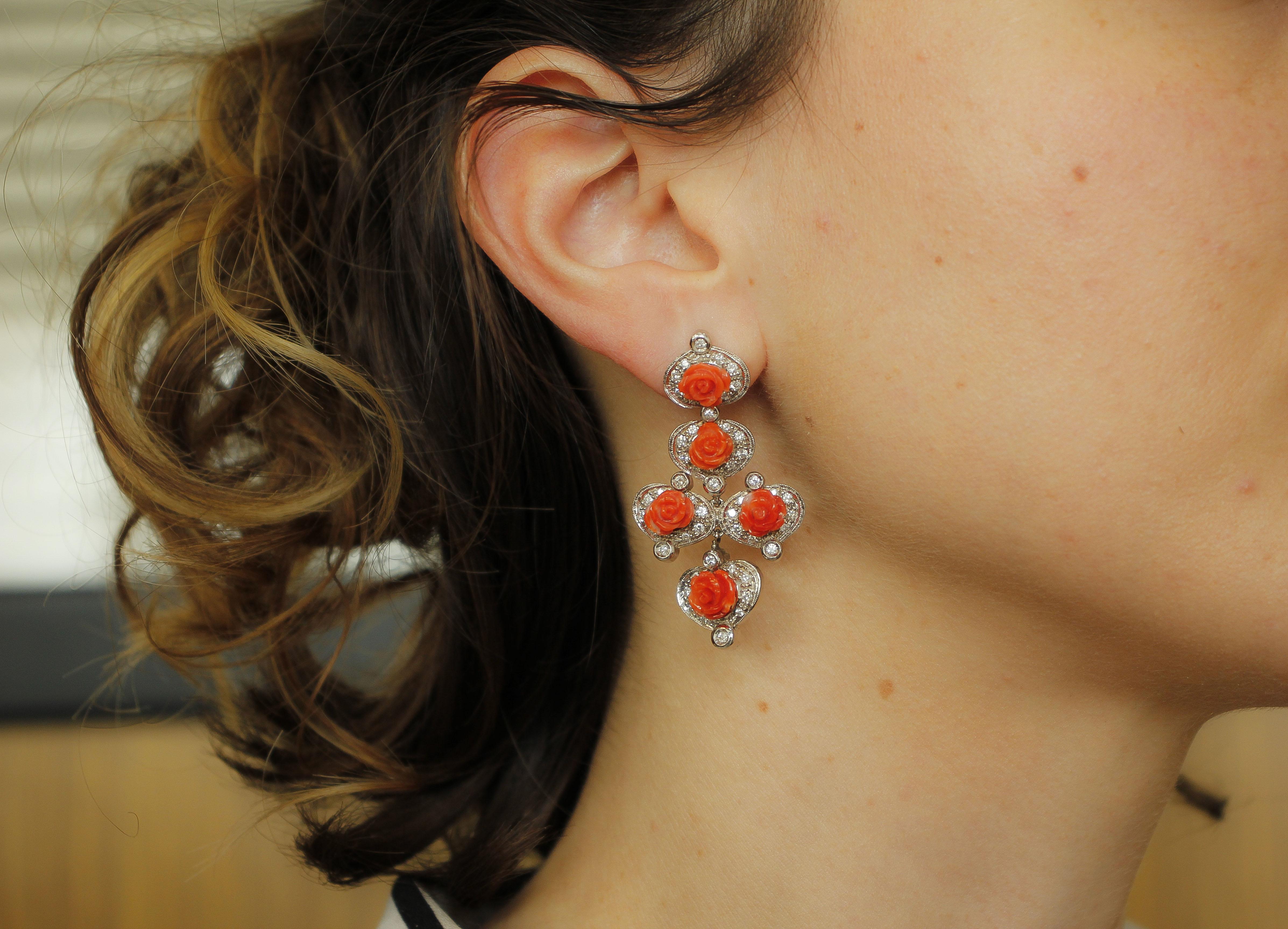 Diamonds, Red Coral Flowers, 14 Karat White Gold Retrò Dangle Earrings For Sale 1