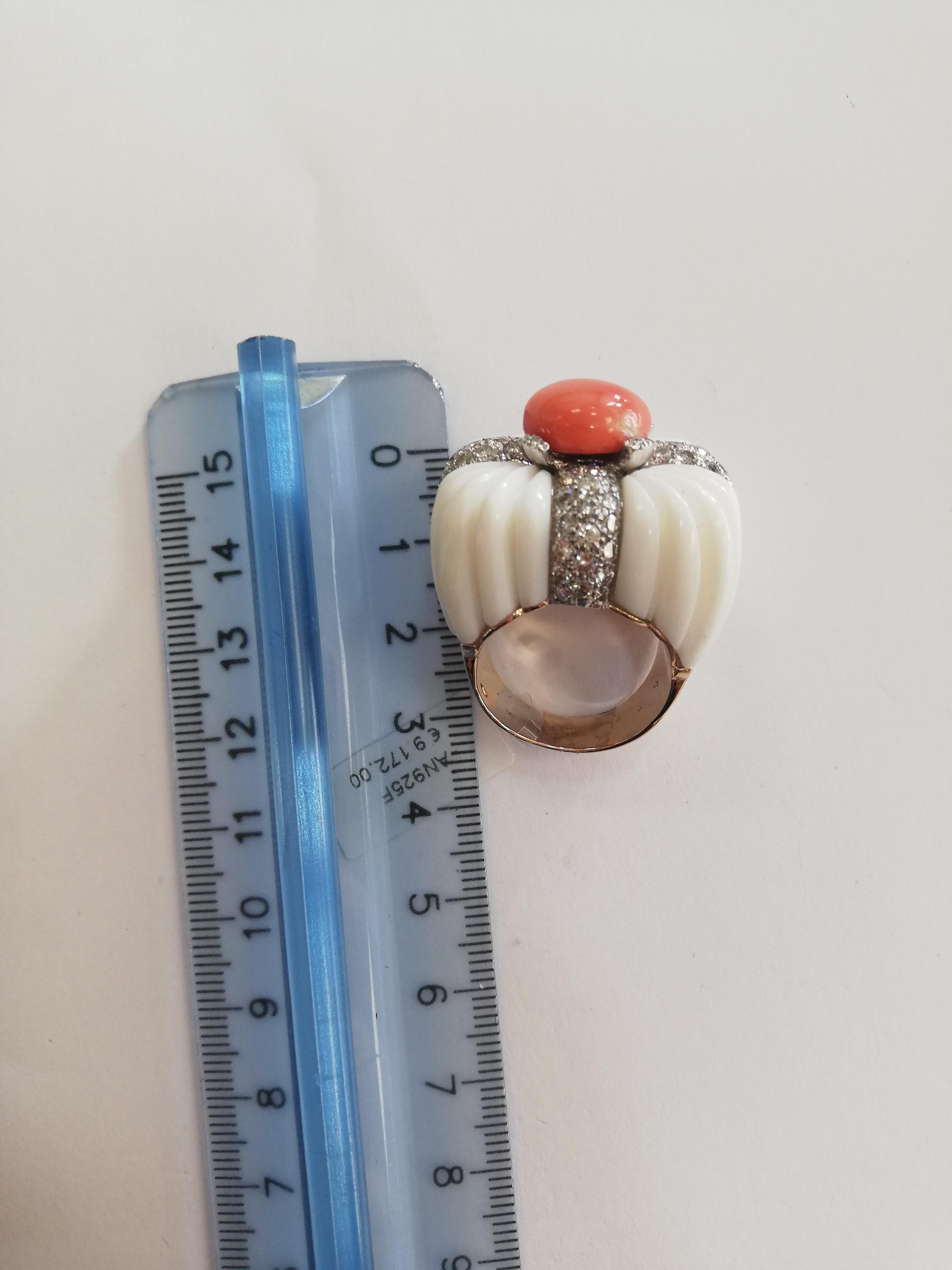 Women's Diamonds, Coral, White Agate, Yellow and White Gold Fashion Ring