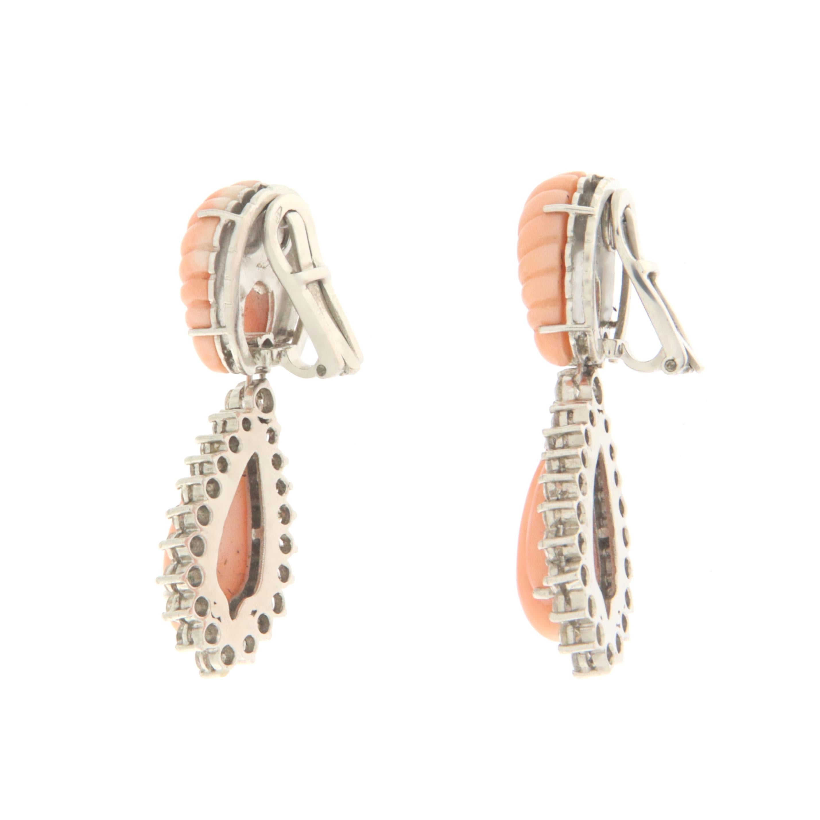 Artisan Diamonds Coral White Gold 14 Karat Drop Earrings For Sale