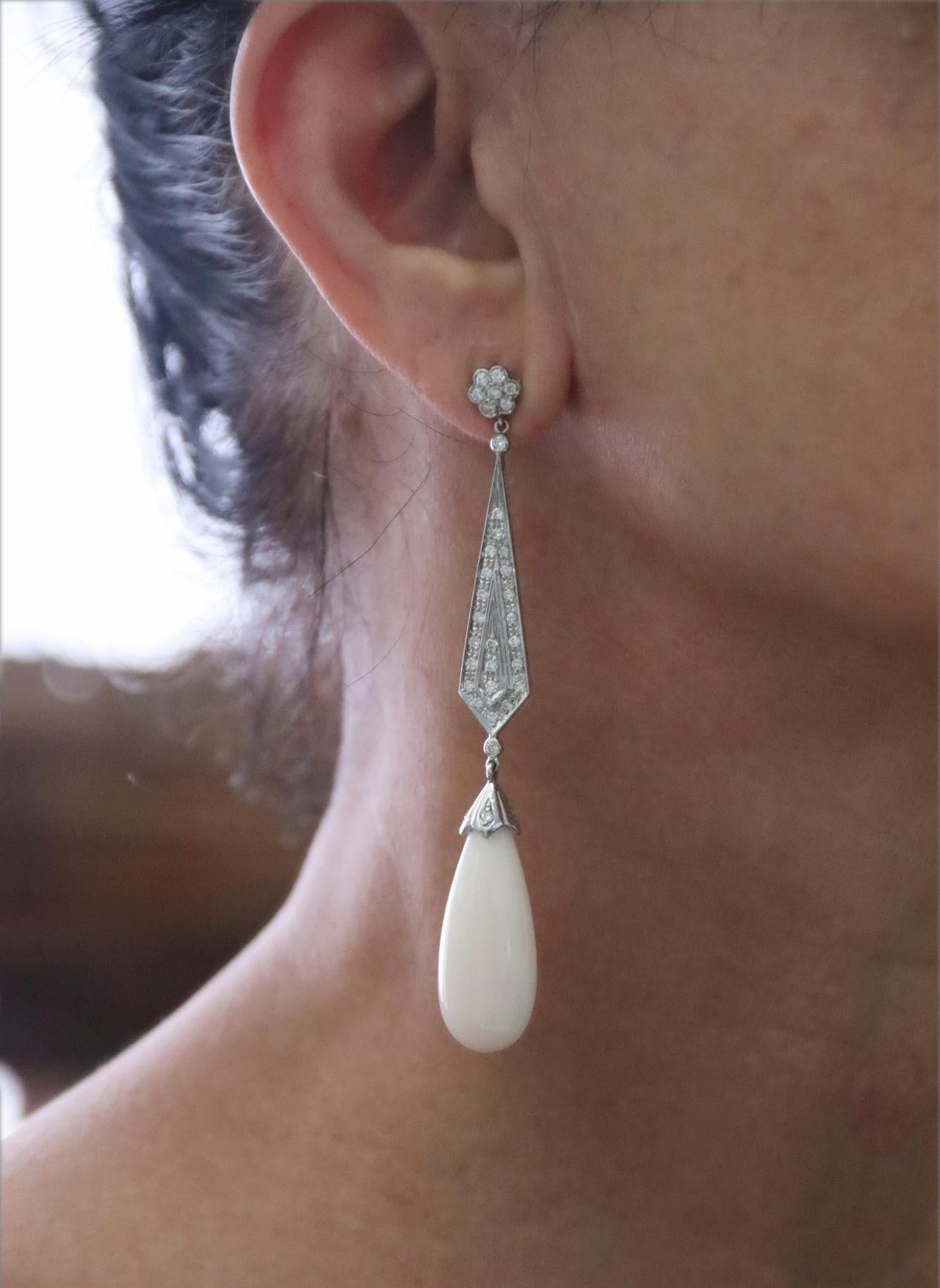 Women's Diamonds Coral White Gold 18 Karat Drop Earrings For Sale