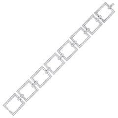 Diamonds ct 4.95 on Rectangular Link Bracelet in 18 Kt Gold. Made in Italy.