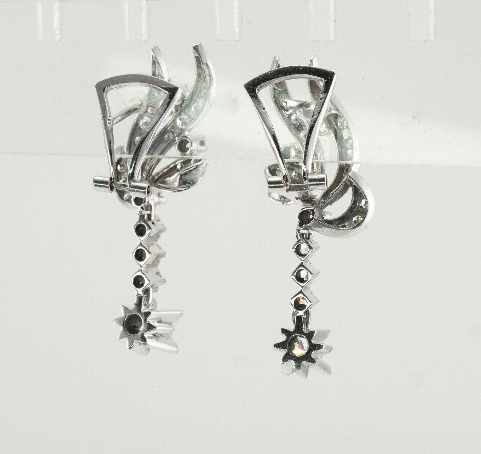 Diamonds Earrings 18K White Gold Floral Dangle 1.68 TDW Vintage In Good Condition For Sale In East Brunswick, NJ