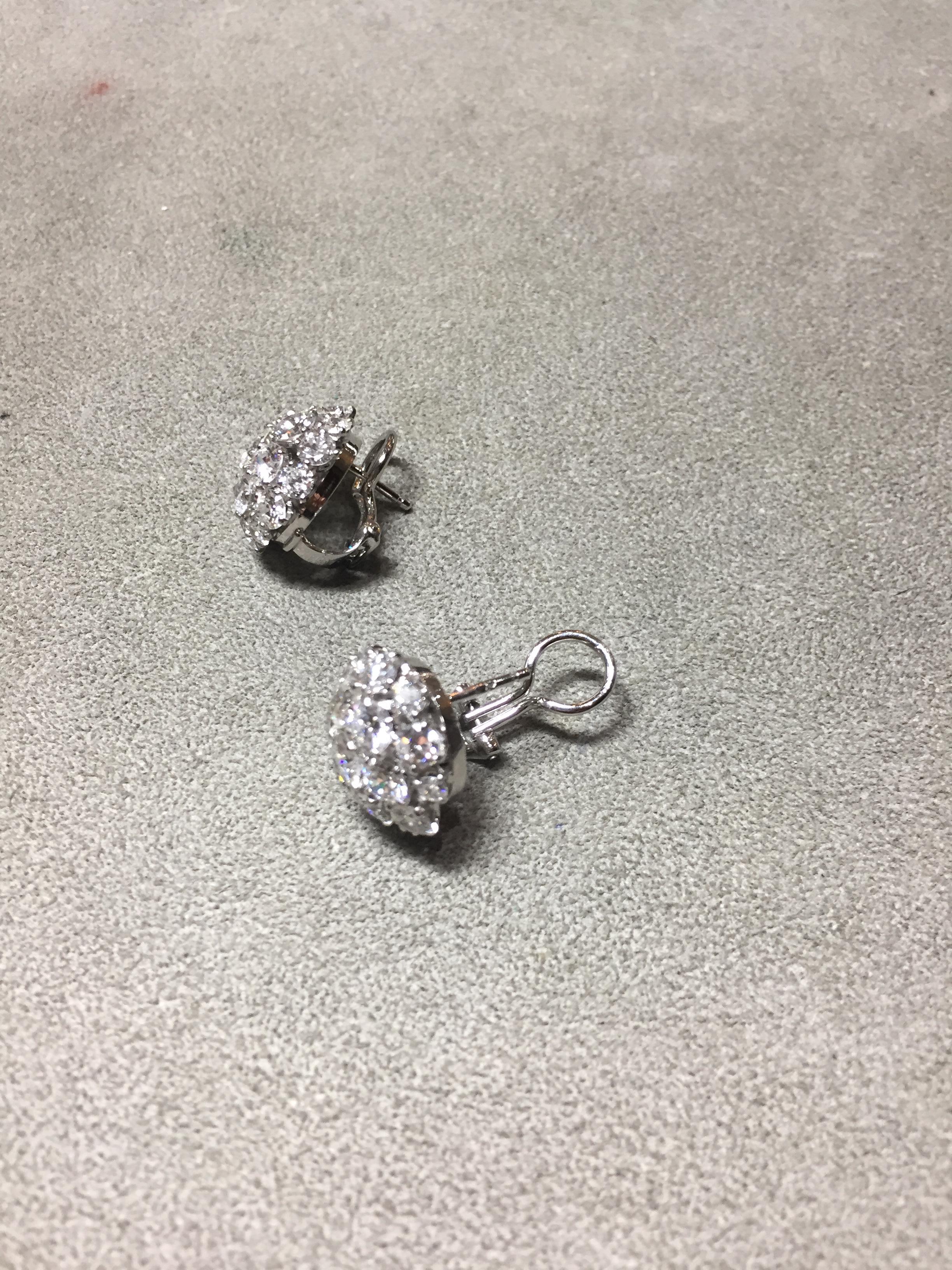 Diamonds Earrings im Zustand „Hervorragend“ im Angebot in Paris, FR