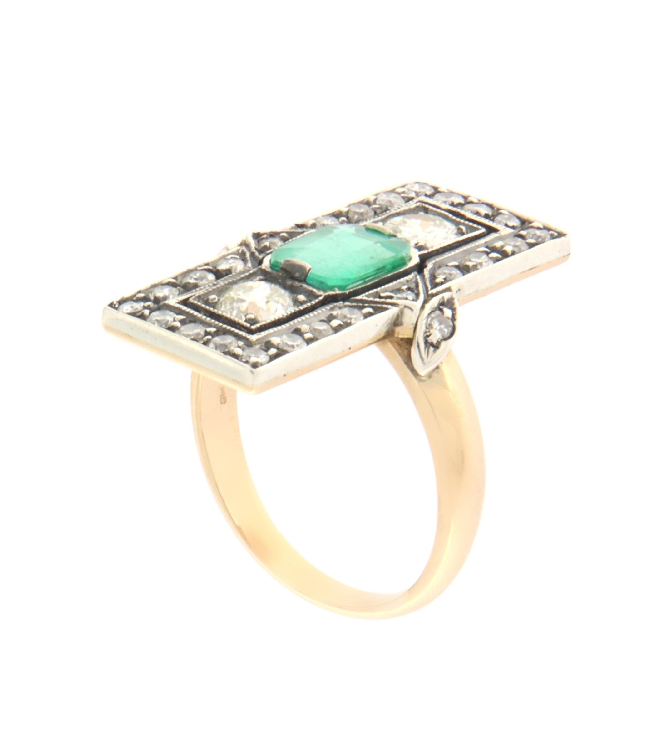 Brilliant Cut Diamonds Emerald 14 Karat Yellow Gold Cocktail Ring For Sale