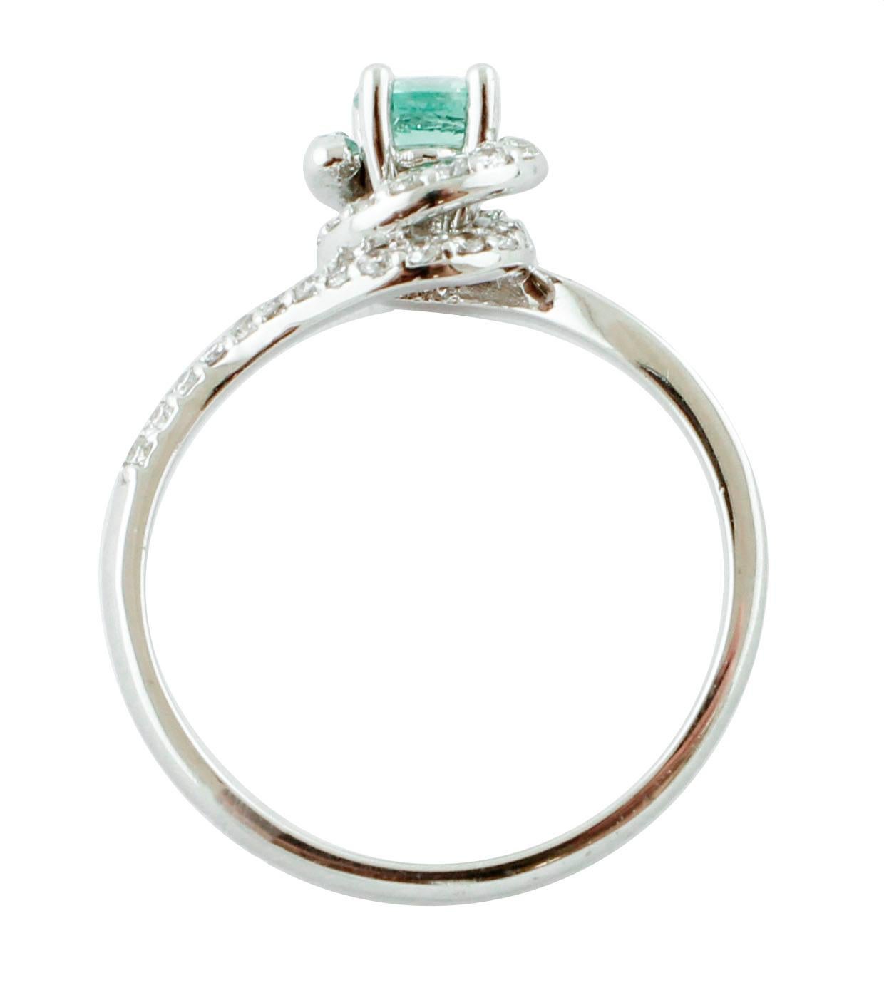 Brilliant Cut Diamonds, Emerald, 18 Karat White Gold Engagement/Solitaire Ring For Sale