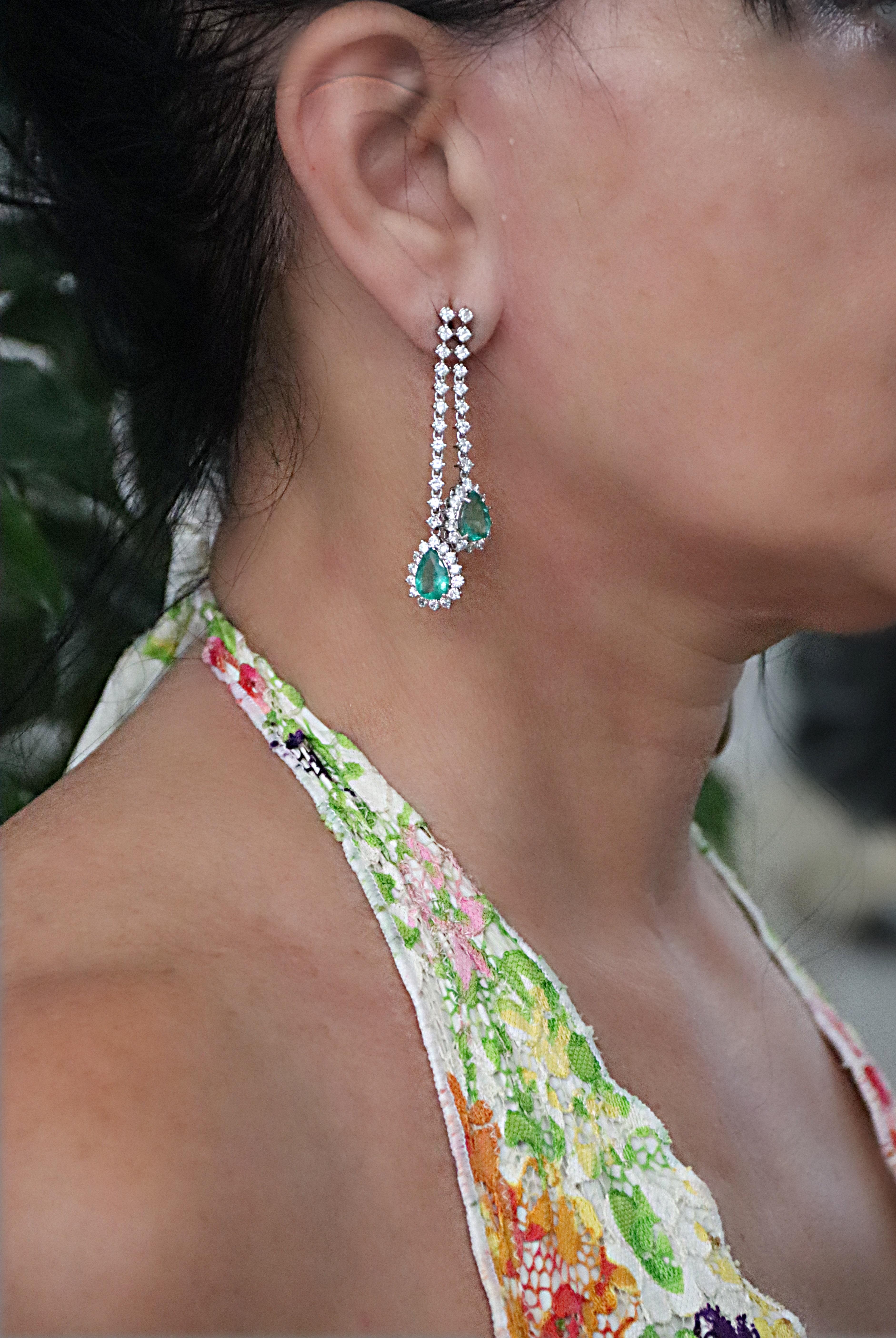 Diamonds Emeralds 18 Karat White Gold Drop Earrings For Sale 4
