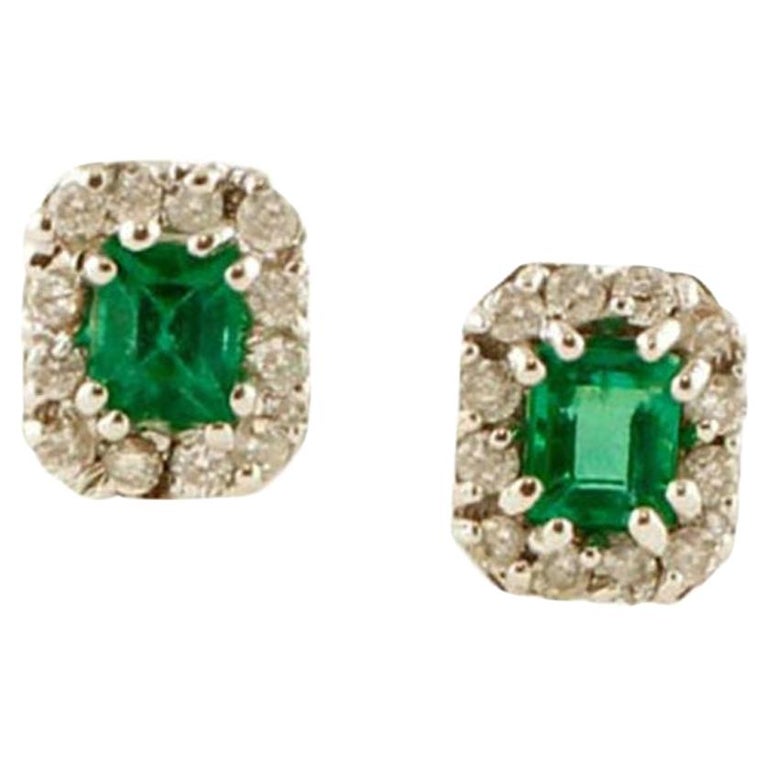Diamonds, Emeralds, 18 Karat White Gold Stud Earrings For Sale at 1stdibs