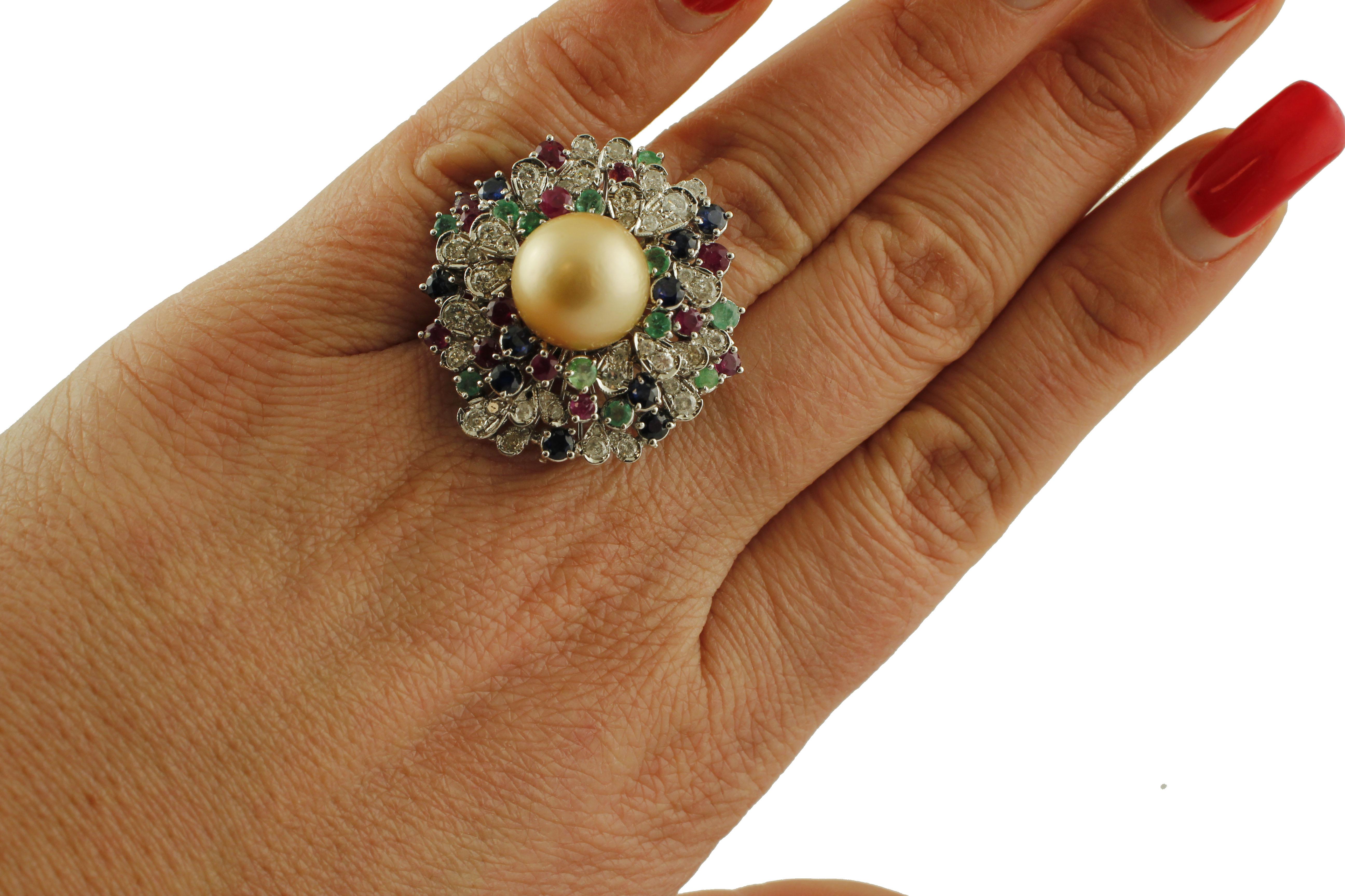 Diamonds, Emeralds, Rubies, Sapphires, Pearl 14 Karat White Gold Ring In Good Condition In Marcianise, Marcianise (CE)