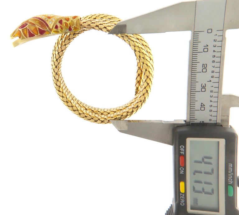 Women's Diamonds Enamel 18 Karat Yellow Gold Snake Bangle Bracelet For Sale