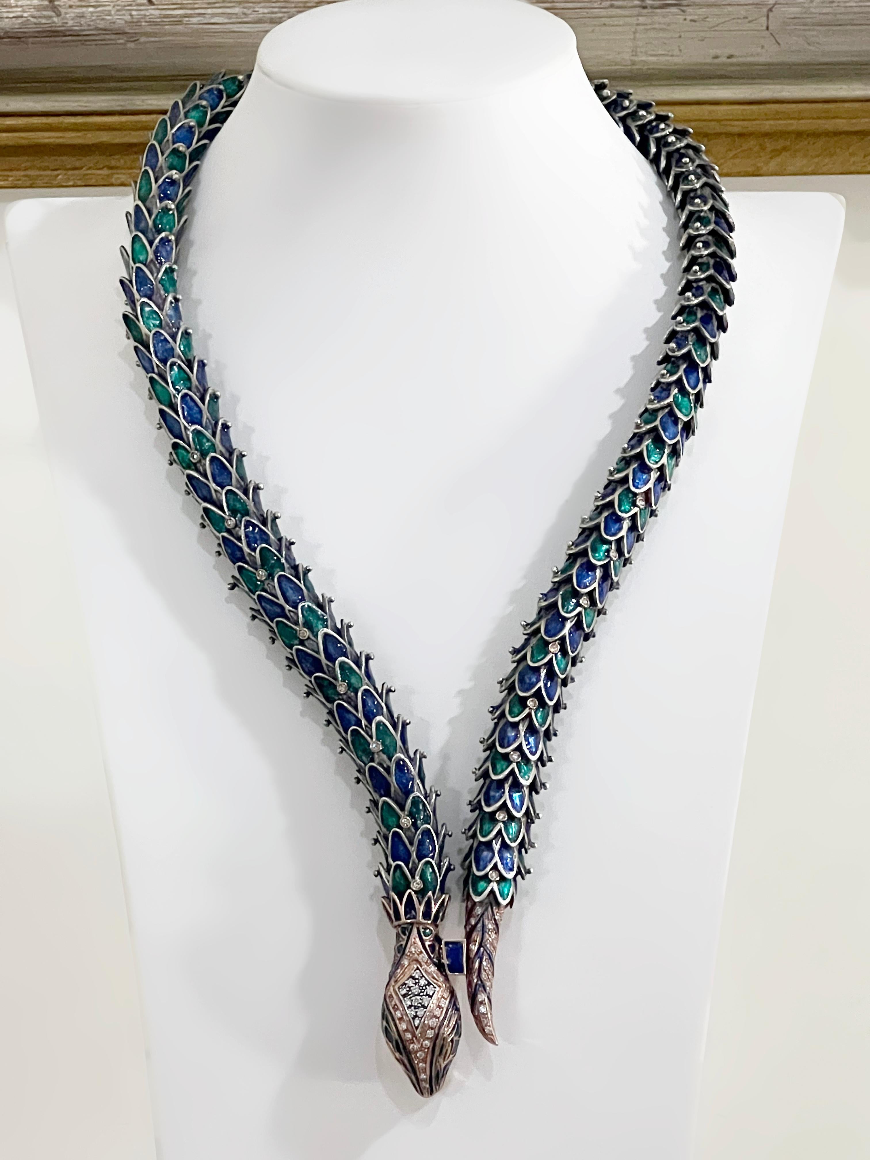 Diamanten und Emaille 9 Karat Gelbgold Silber Tropfen-Halskette im Angebot 2