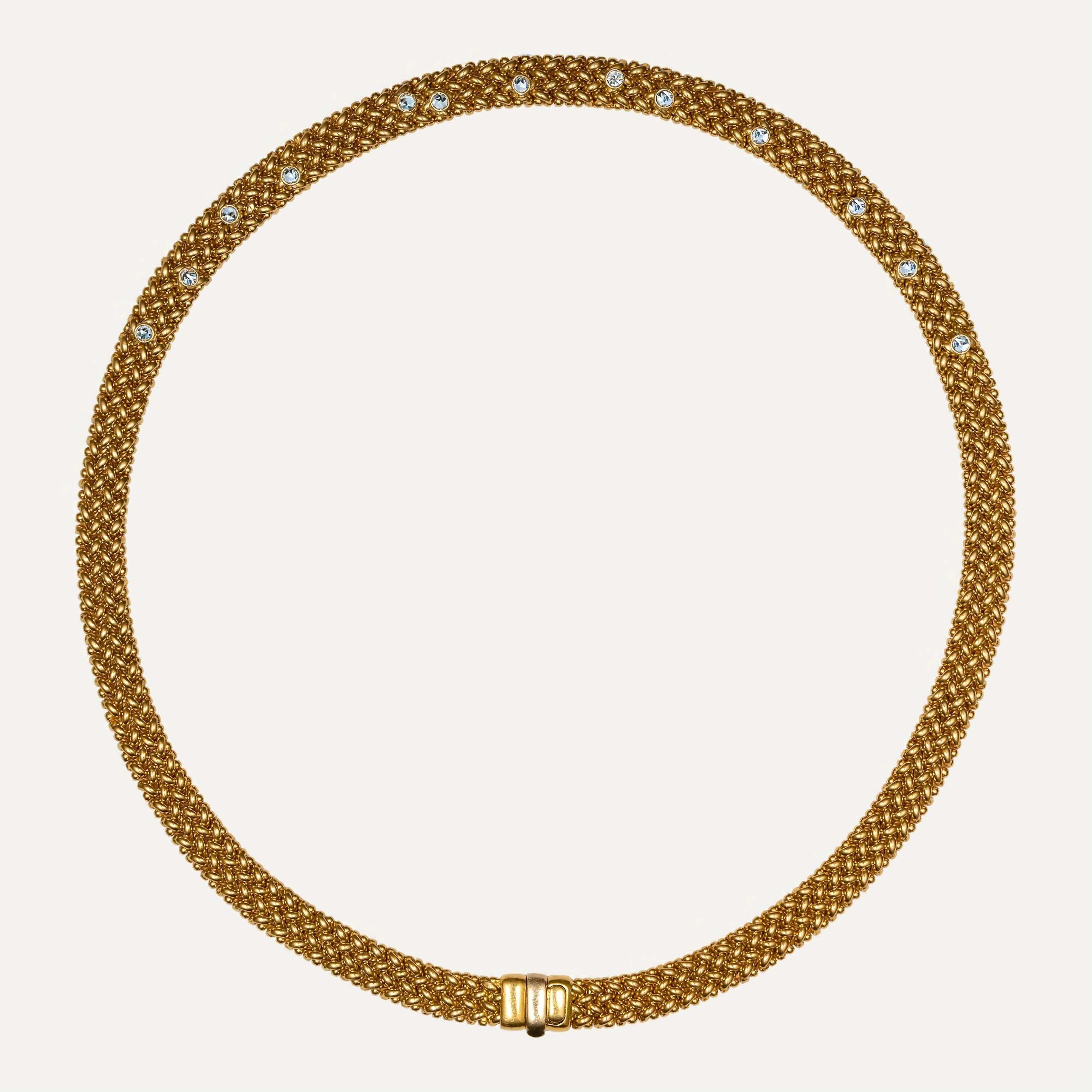 Collier aus 18kt - 750‰ Gelbgold, besetzt mit 13 Diamanten im Brillantschliff von insgesamt 0,65ct. Mit Zungenverschluss und Sicherheitsschloss.