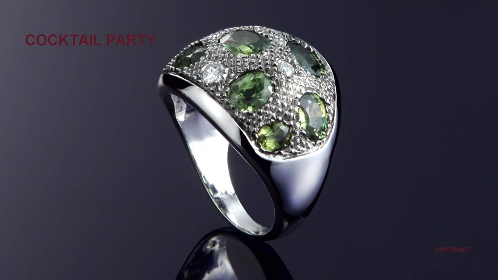Women's Diamonds Green Sapphires 18 Karat White Gold Cocktail Ring Handcrafted in Italy For Sale