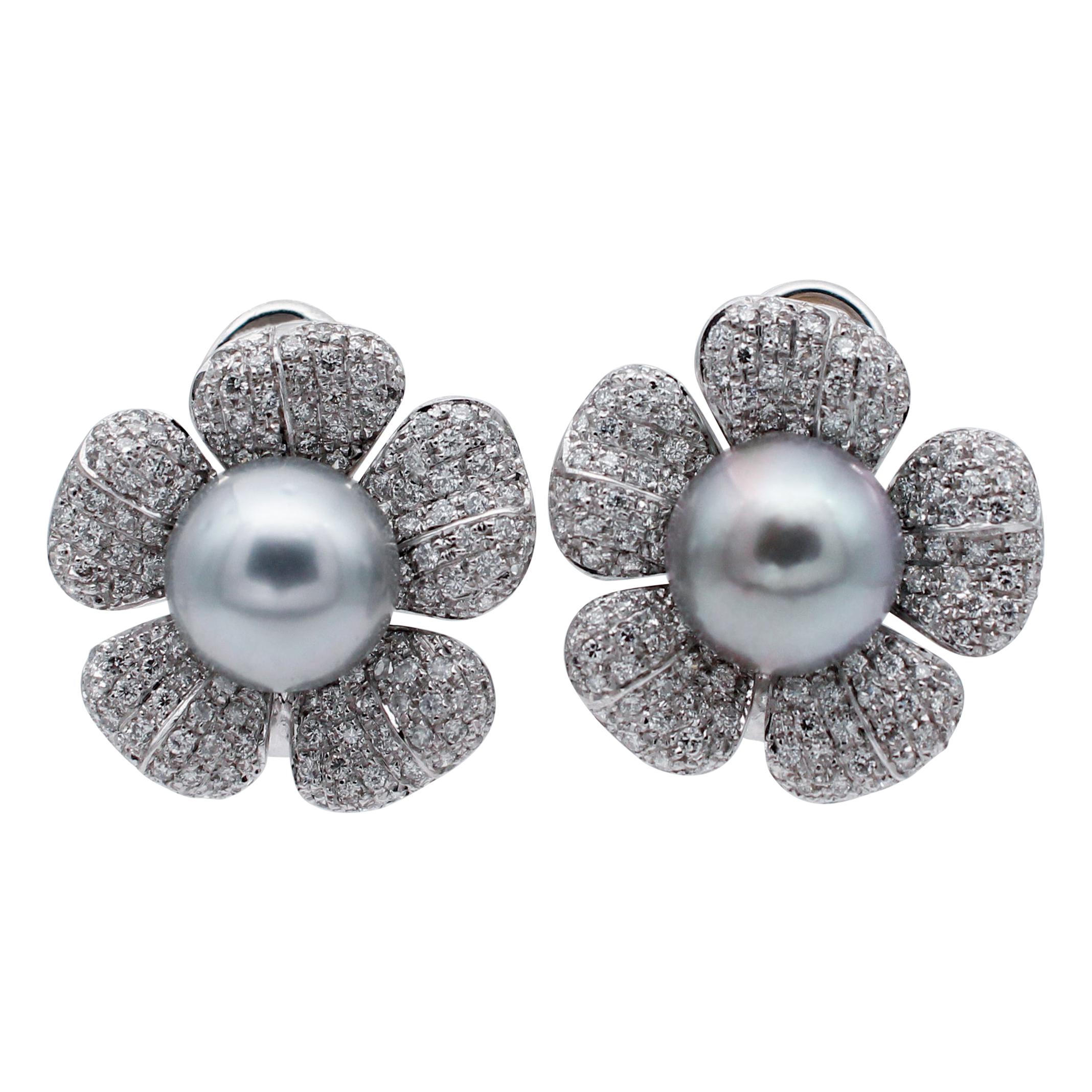 Diamonds, Grey Pearls, 18 Karat White Gold Flower Earrings