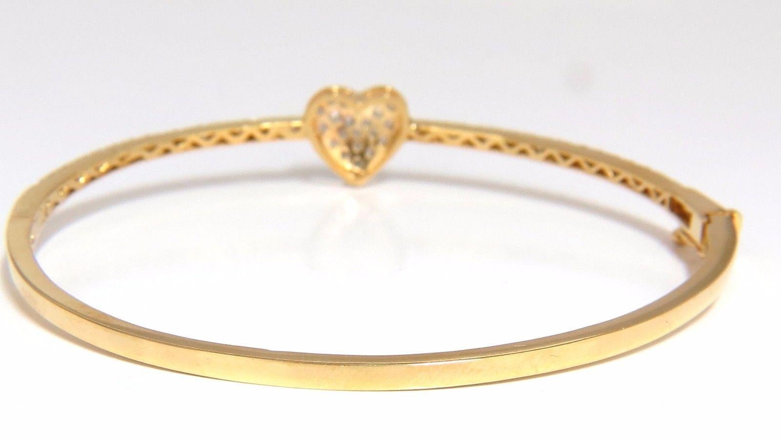 Diamonds Heart Bangle Bracelet 1.30 Carat g/vs 14 Karat For Sale 1