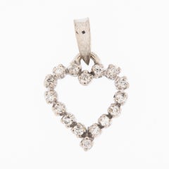 Diamonds Heart Pendant 18 karat White Gold