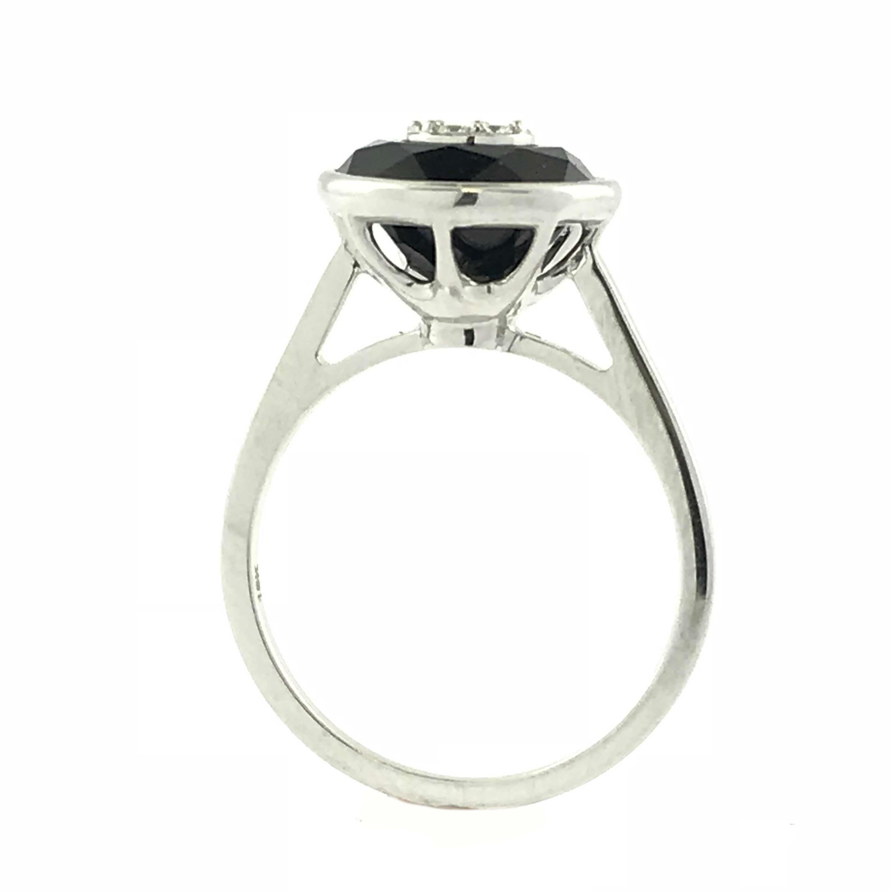 Diamonds Inlaid into Special Cut Onxy Ring  In New Condition For Sale In Beverly Hills, CA