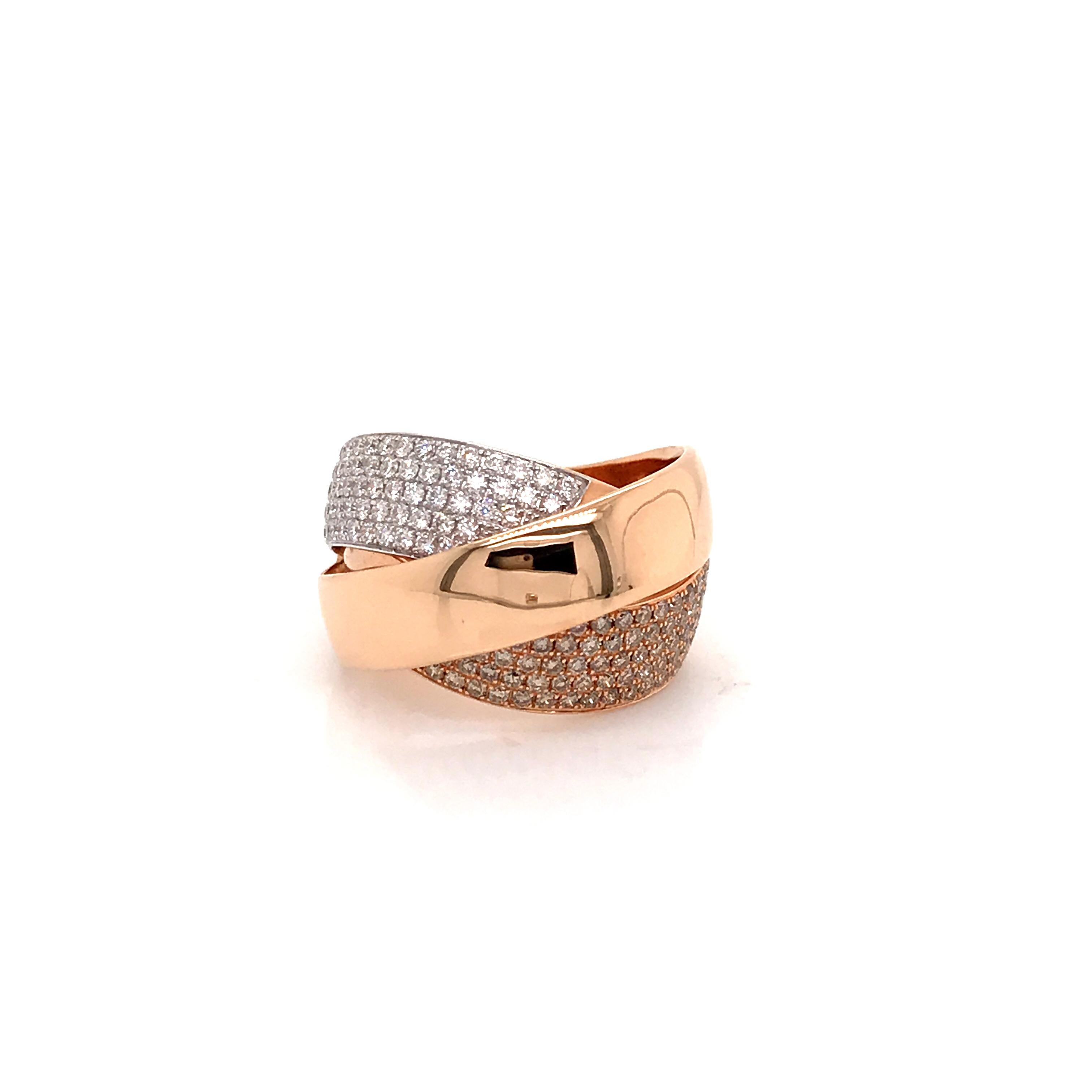 Diamonds Interlaced Fashion Ring Rose Gold 18 Karat For Sale 4