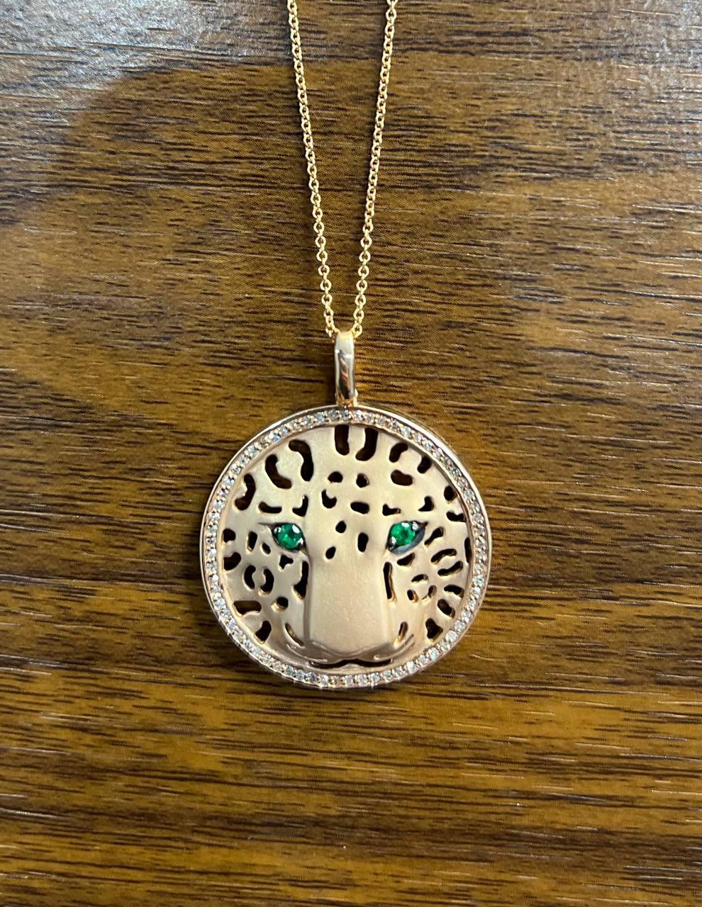 Women's Diamonds Leopard Jaguar Panther Tiger Halo Rose Gold Pendant Medallion Necklace For Sale