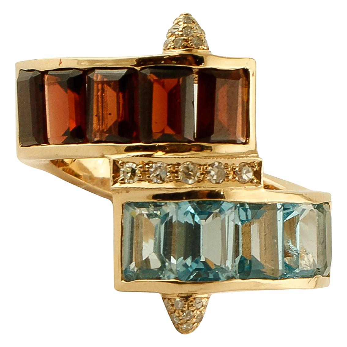 Diamonds, Light Blue Topazes, Garnets, 14 Karat Yellow Gold Vintage Ring For Sale