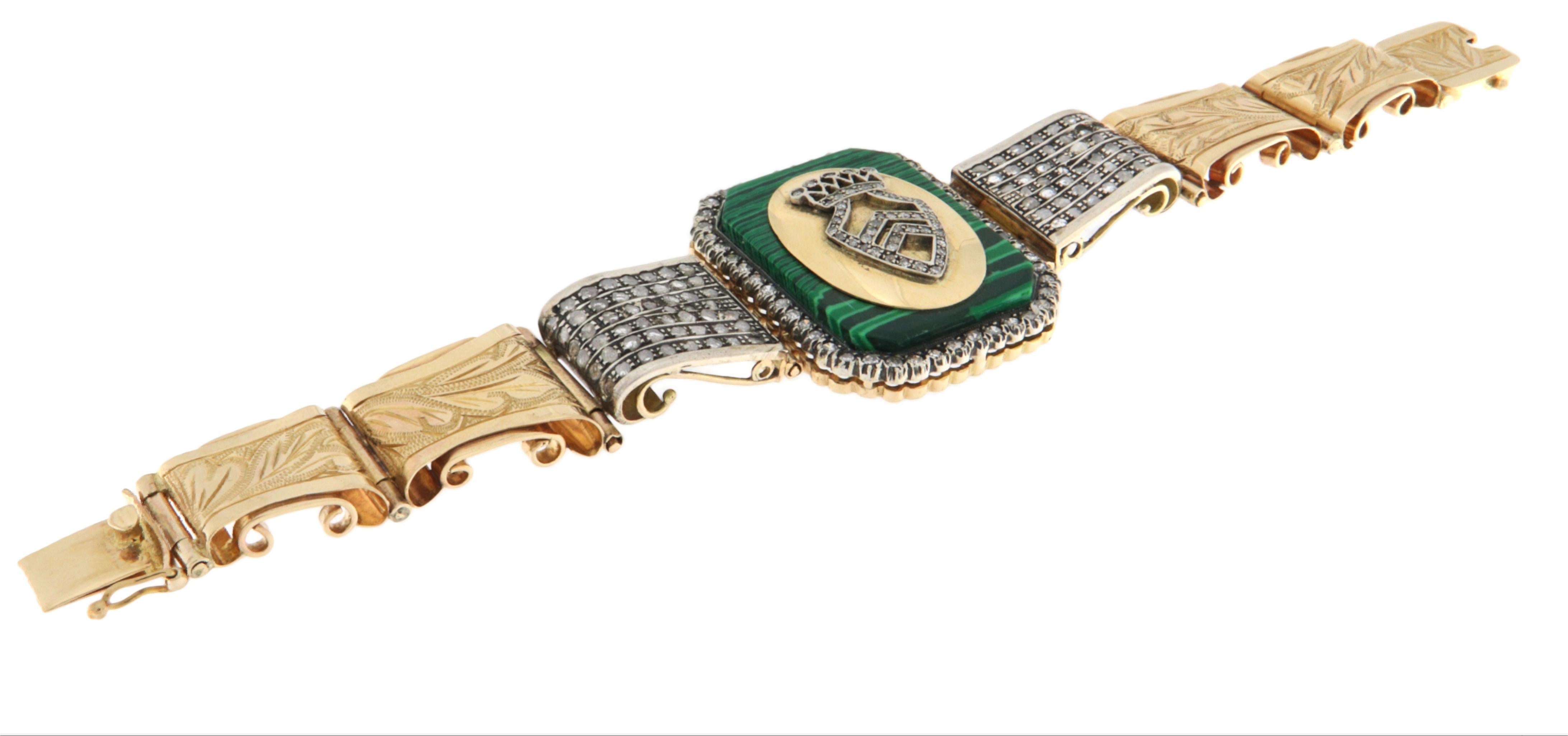 Artisan Bracelet manchette en or jaune 14 carats avec diamants et malachite en vente