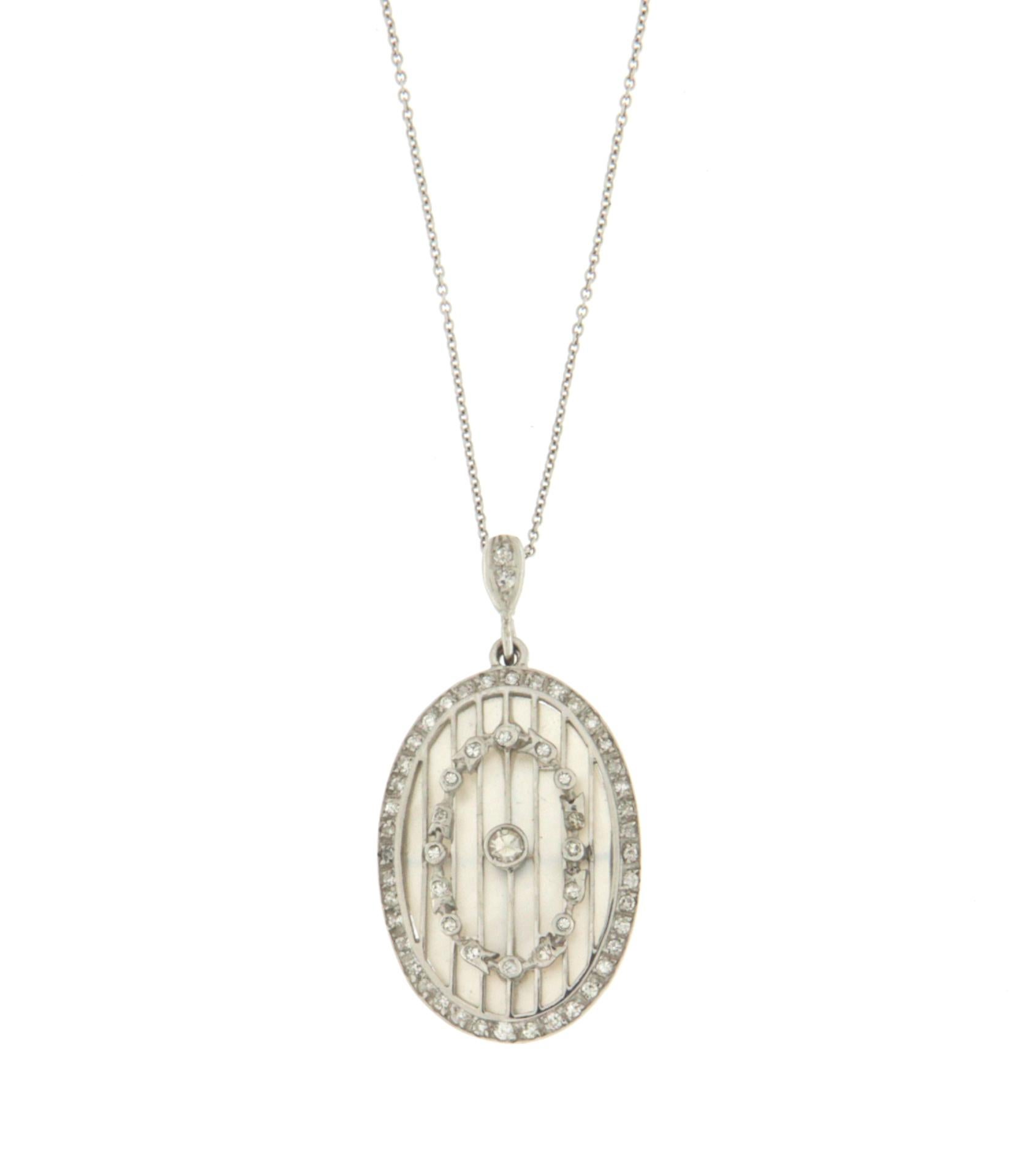 Diamonds Mother-of-Pearls 18 Karat White Gold Pendant Necklace In New Condition For Sale In Marcianise, IT