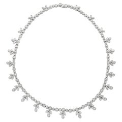 Diamonds necklace in 18k white gold, round brilliant cut bezeled diamonds