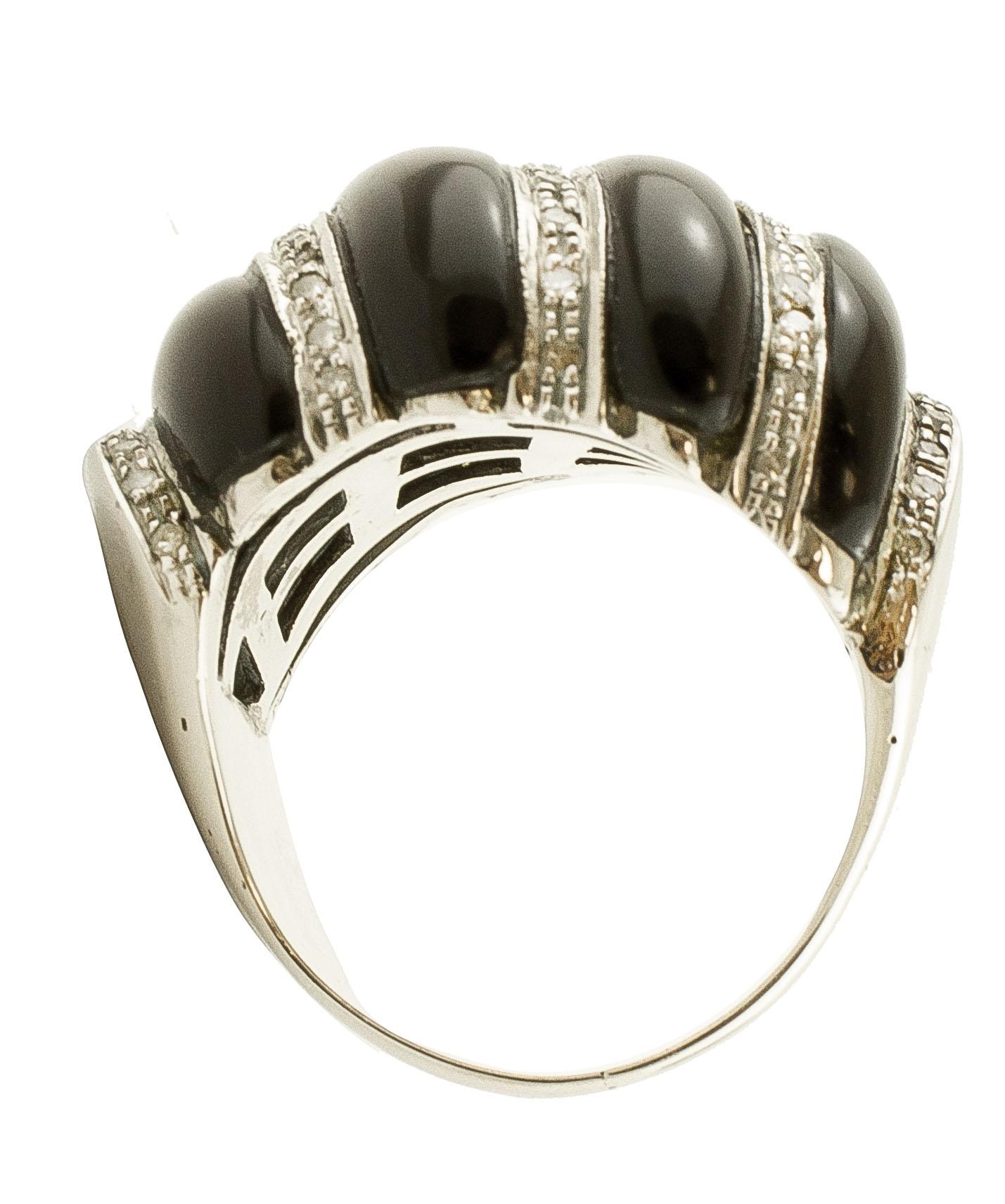 Mixed Cut Diamonds, Onyx, 14 Karat White Gold Vintage Dome Ring For Sale