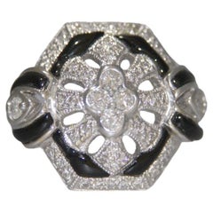 Diamonds Onyx 18 Karat White Gold Cocktail Rings