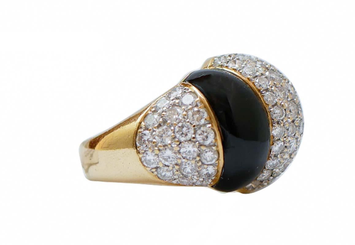 Diamants, onyx, bague en or jaune 18 carats. Bon état - En vente à Marcianise, Marcianise (CE)