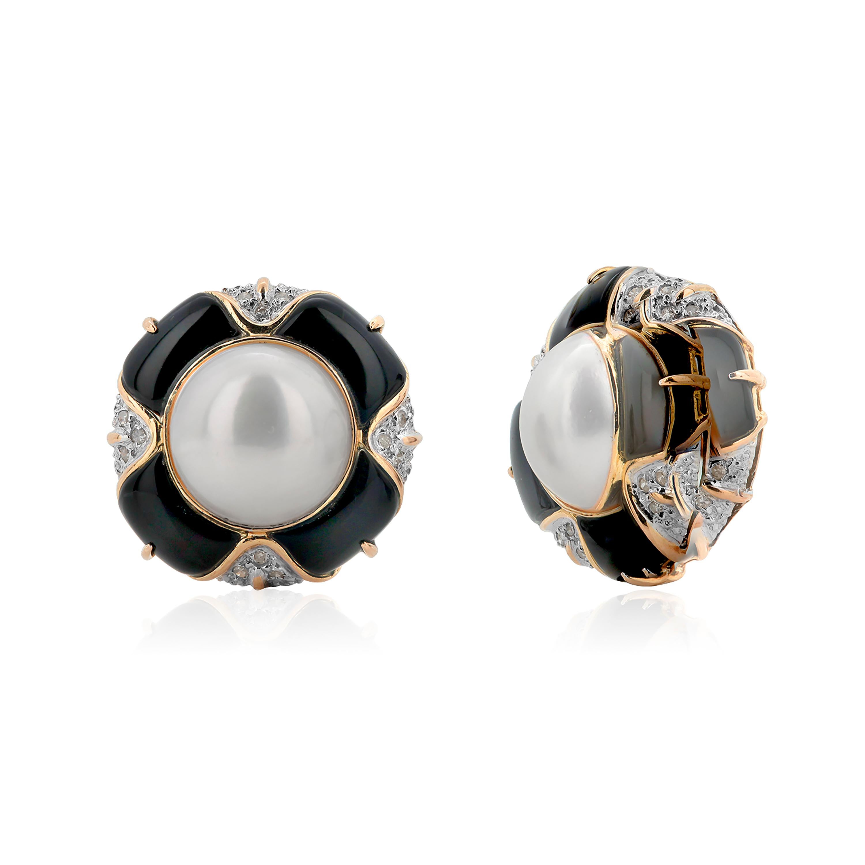 Contemporary Vintage Diamonds Onyx and Mobe' Pearl Round Omega Clip Yellow Gold Earrings