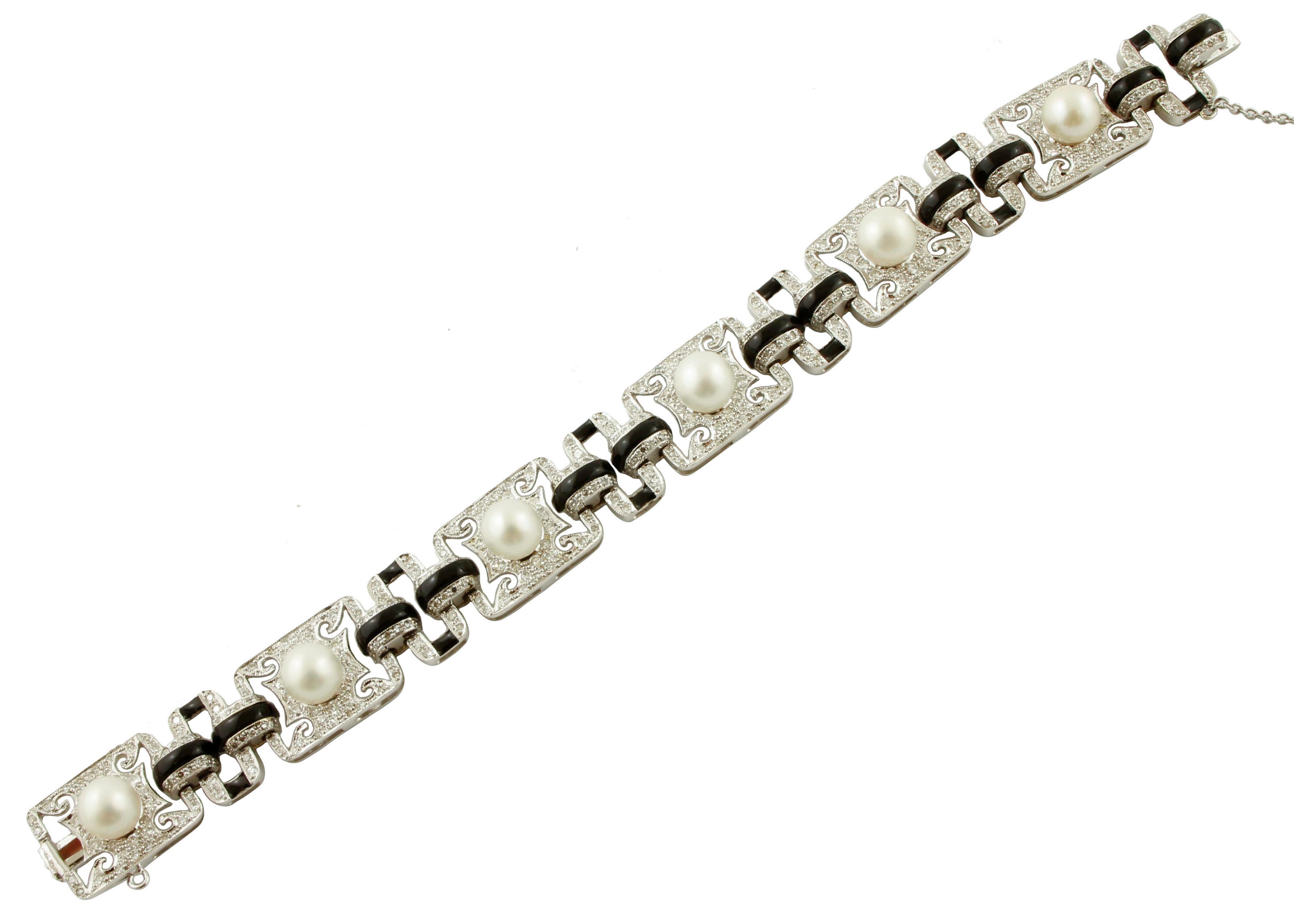 Diamonds, Onyx, Pearls, White Gold Link Retrò Bracelet In Excellent Condition In Marcianise, Marcianise (CE)
