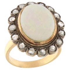 Diamonds Opal 14 Karat Yellow Gold Cocktail Ring