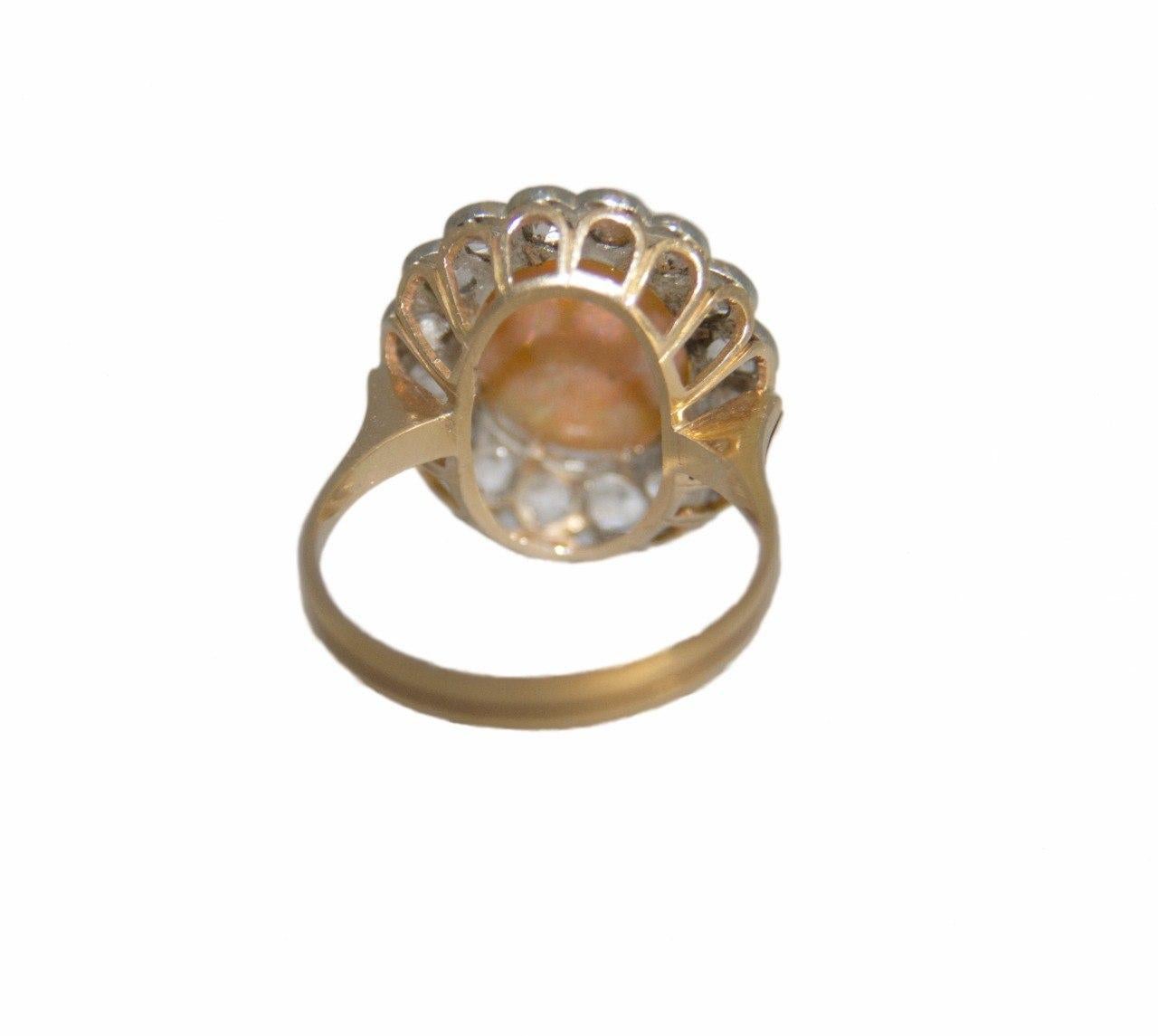 Cocktailring aus 18 Karat Gelbgold mit Diamanten und Opal im Zustand „Neu“ im Angebot in Marcianise, IT