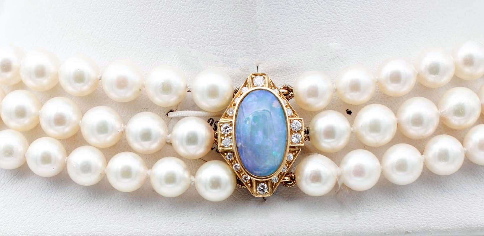 Diamanten, Opale, Akoya-Perlen, 18 Karat Gold, mehrreihige Perlenkette (Brillantschliff)