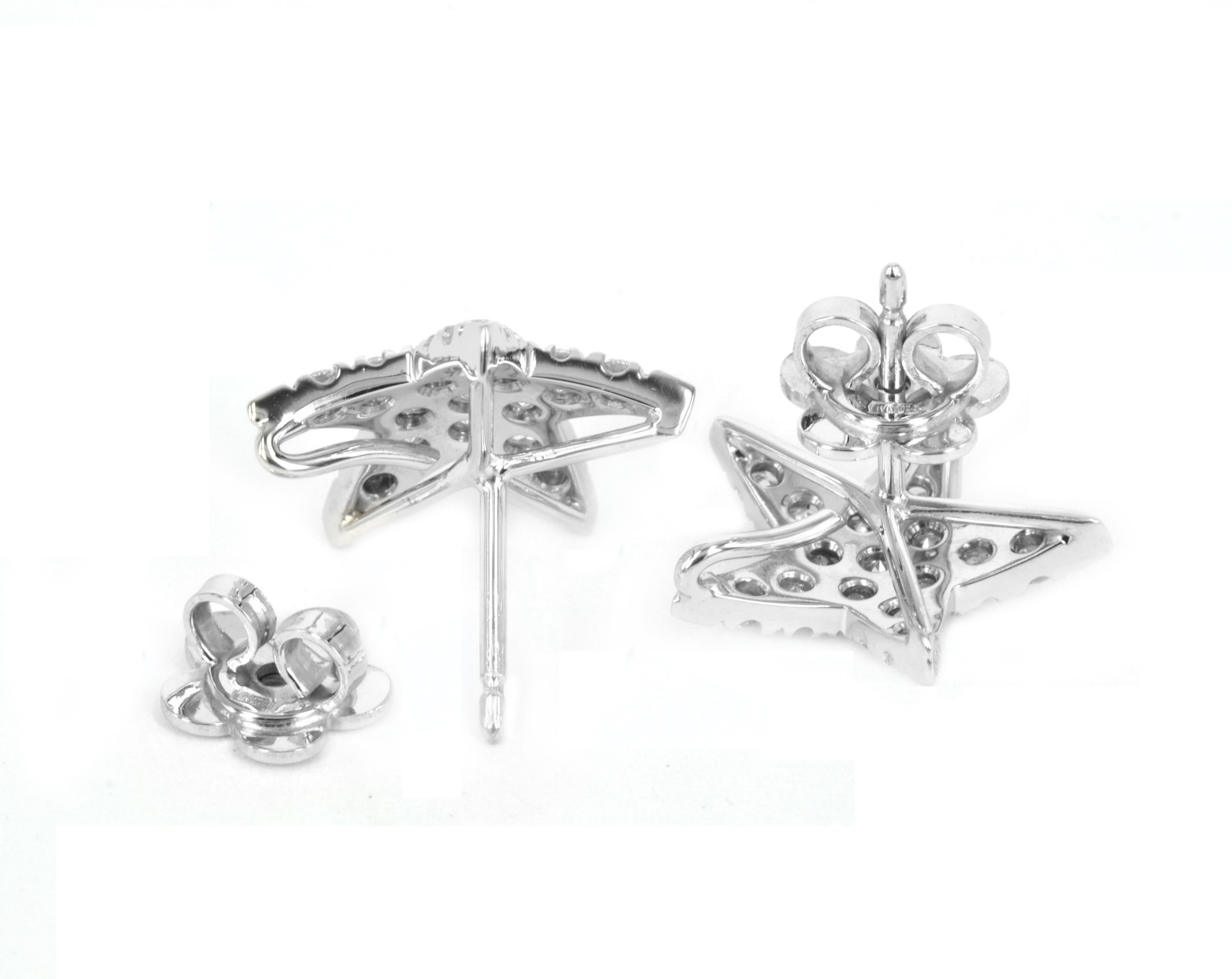 Diamonds Pave'  18 KT White Gold Handmade in Italy  Stars Earrings In New Condition For Sale In Valenza , IT