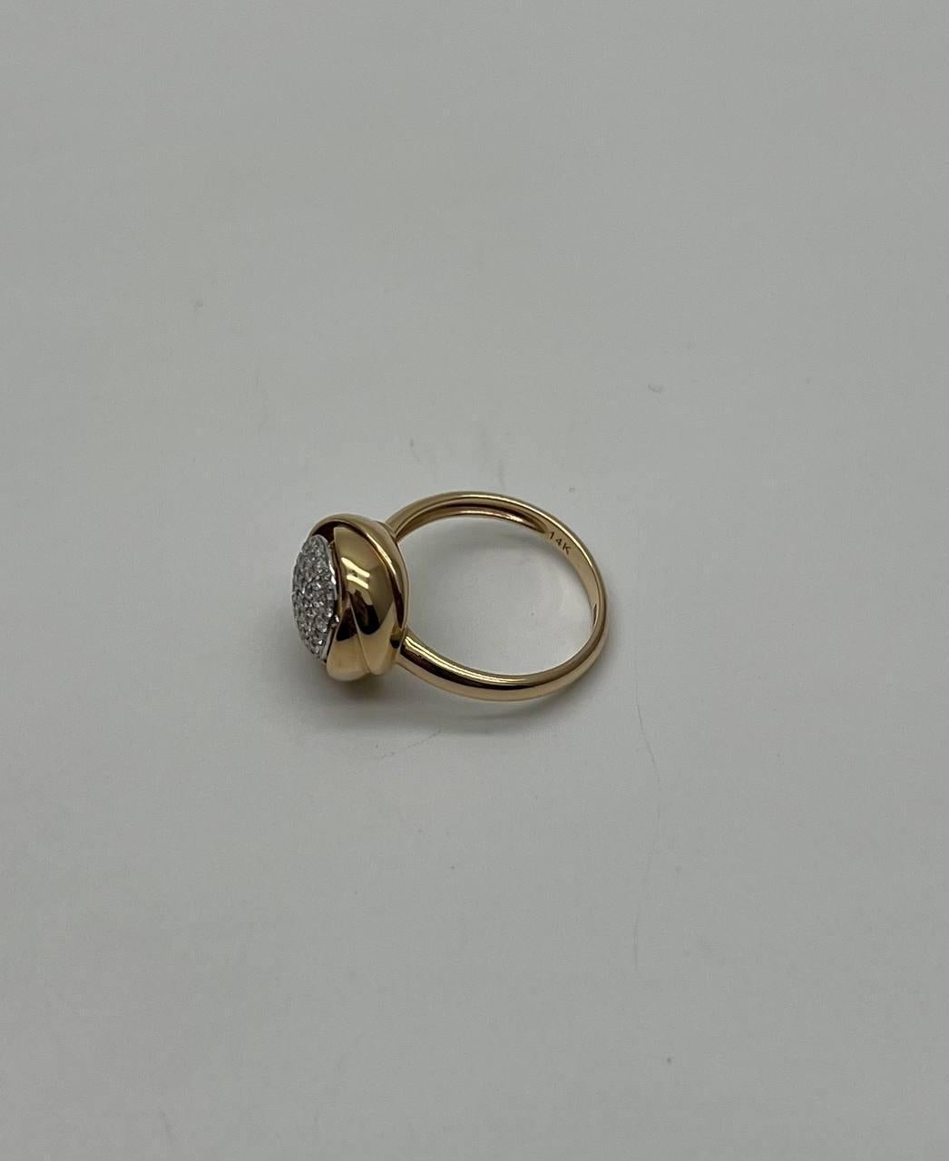 Mixed Cut Diamonds Pave Circle Rose Flower Layers 14K Yellow Gold Statement Ring For Sale
