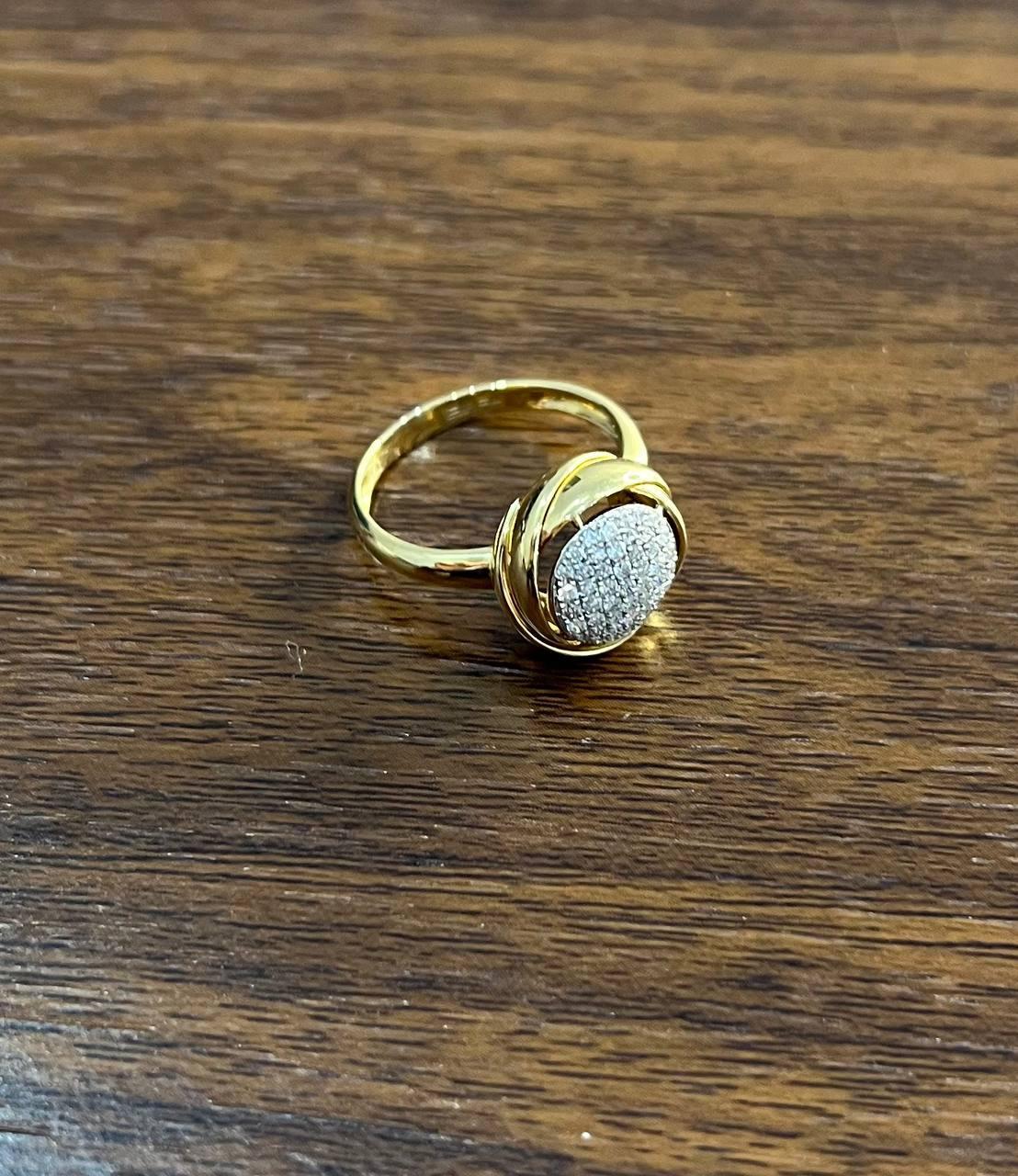 Diamonds Pave Circle Rose Flower Layers 14K Yellow Gold Statement Ring For Sale 1