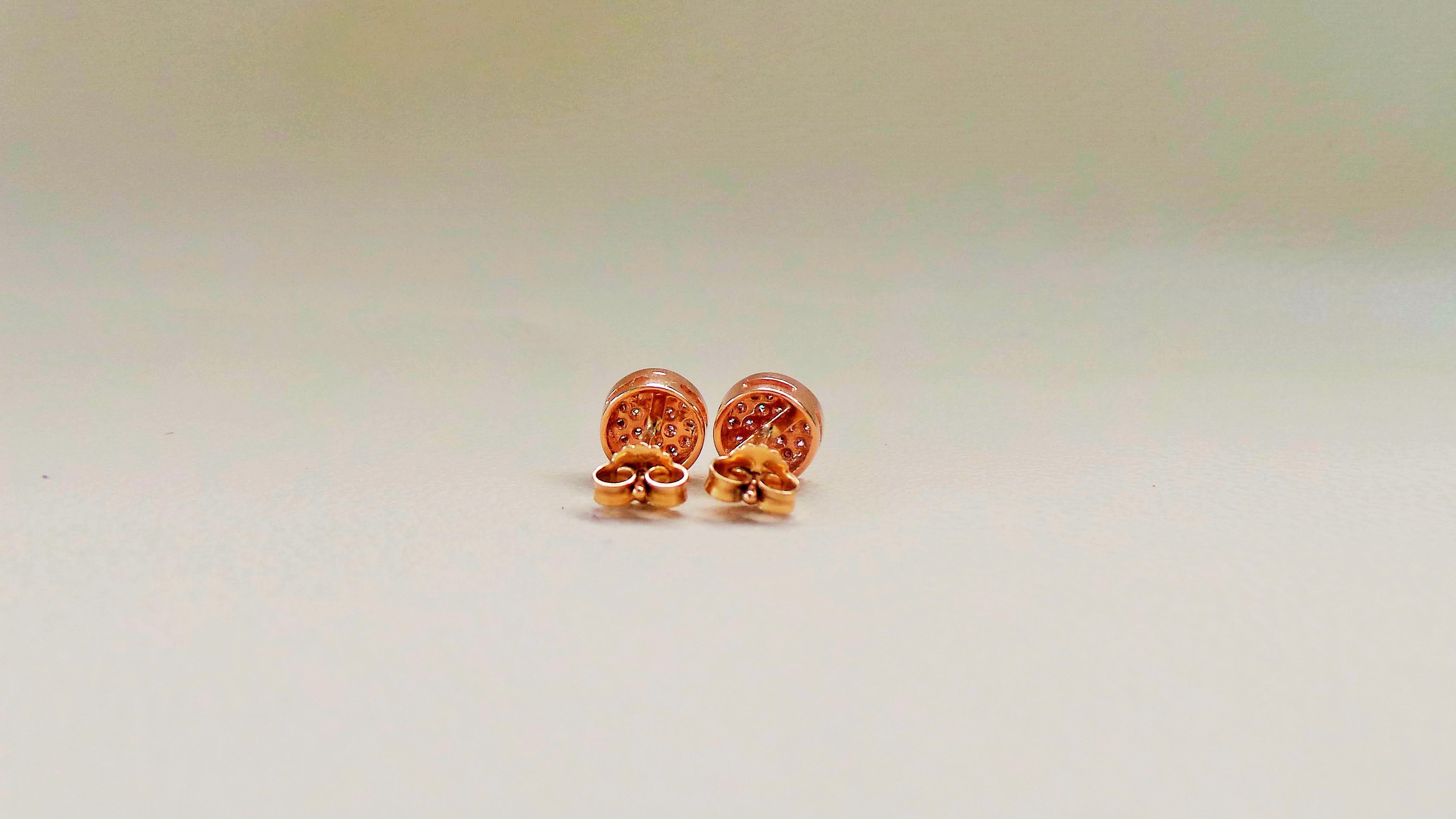 Brilliant Cut Diamonds Pavé-Set 0.30K Rose Gold Stud Modern Earrings  For Sale