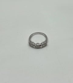 Diamonds Pave Set Round Cluster Halo Set White Gold Statement Three Stone Ring
