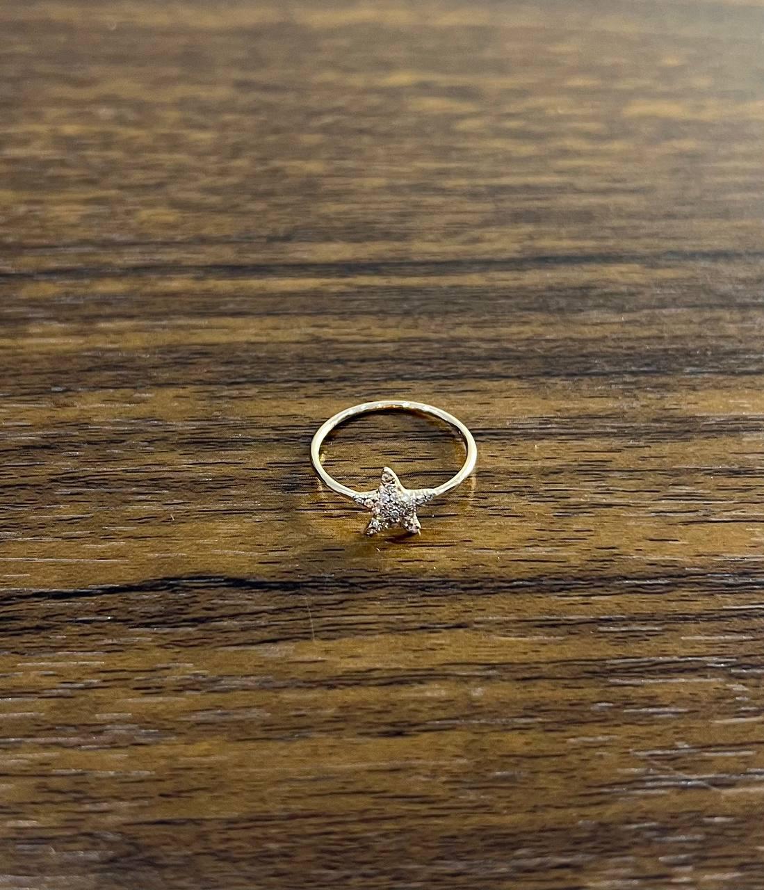 Diamonds Pave Set Star 14K Rose Gold Dainty Motif Band Ring In New Condition For Sale In Oakton, VA