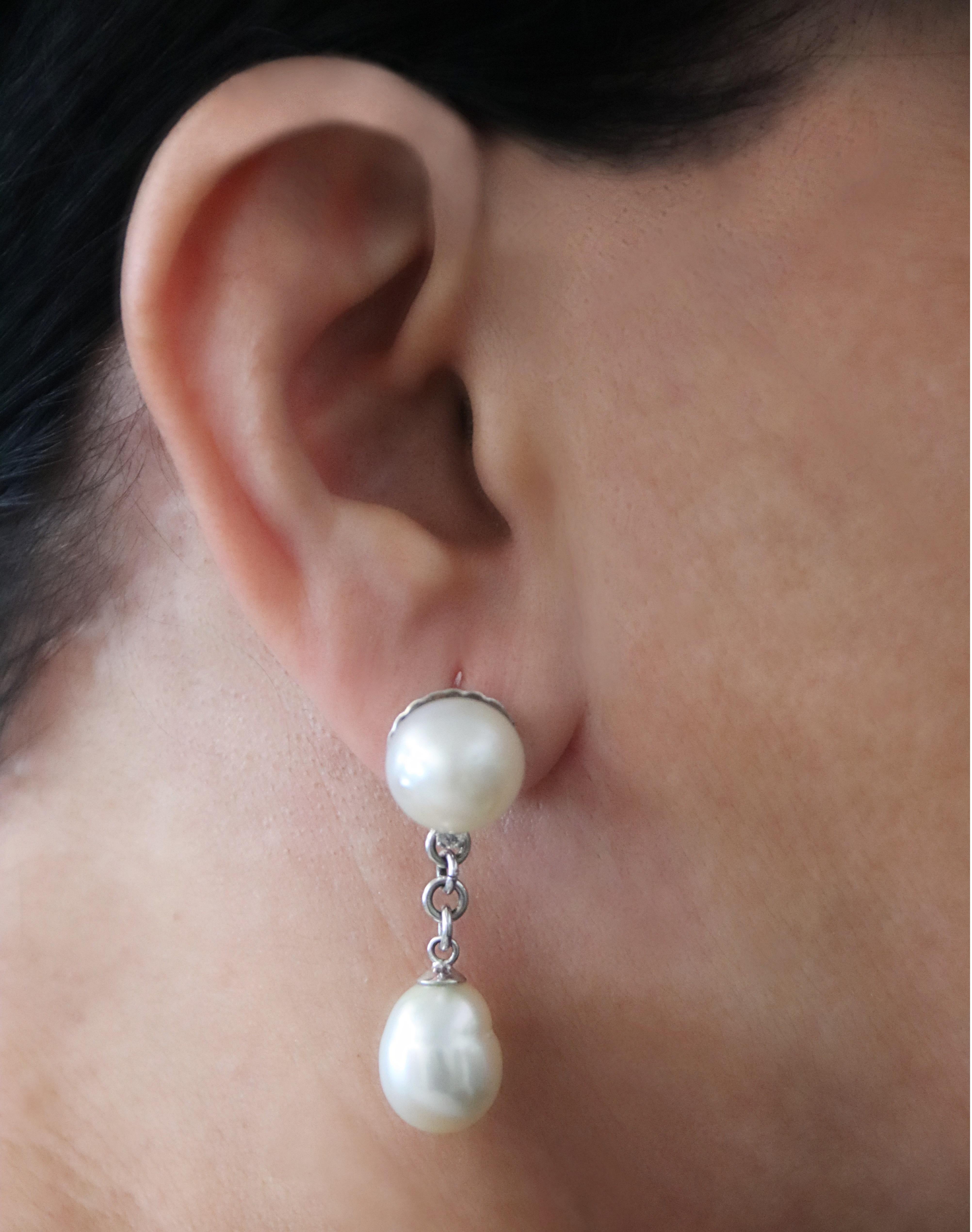 Women's Diamonds Pearls 18 Karat White Gold Drop Earrings For Sale