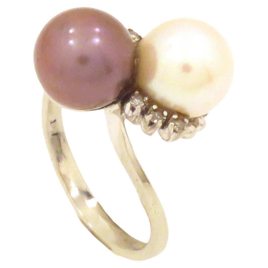 Diamonds Pearls 18 Karat White Gold Vintage Ring Handcrafted in Italy For Sale
