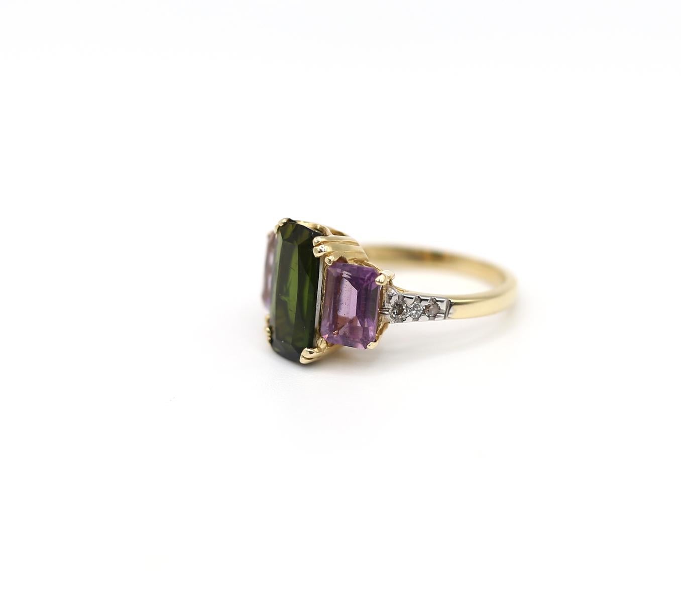 Diamonds Peridot Amethyst Suffragist Ring 14K Yellow Gold, 1890 en vente 2
