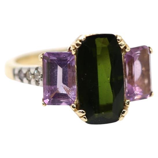 Diamonds Peridot Amethyst Suffragist Ring 14K Yellow Gold, 1890 en vente