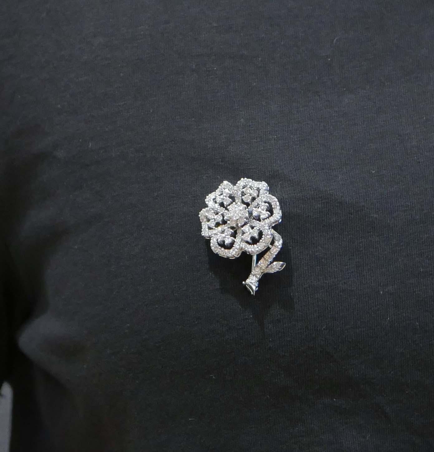 Diamonds, Platinum Retrò Brooch. In Good Condition For Sale In Marcianise, Marcianise (CE)