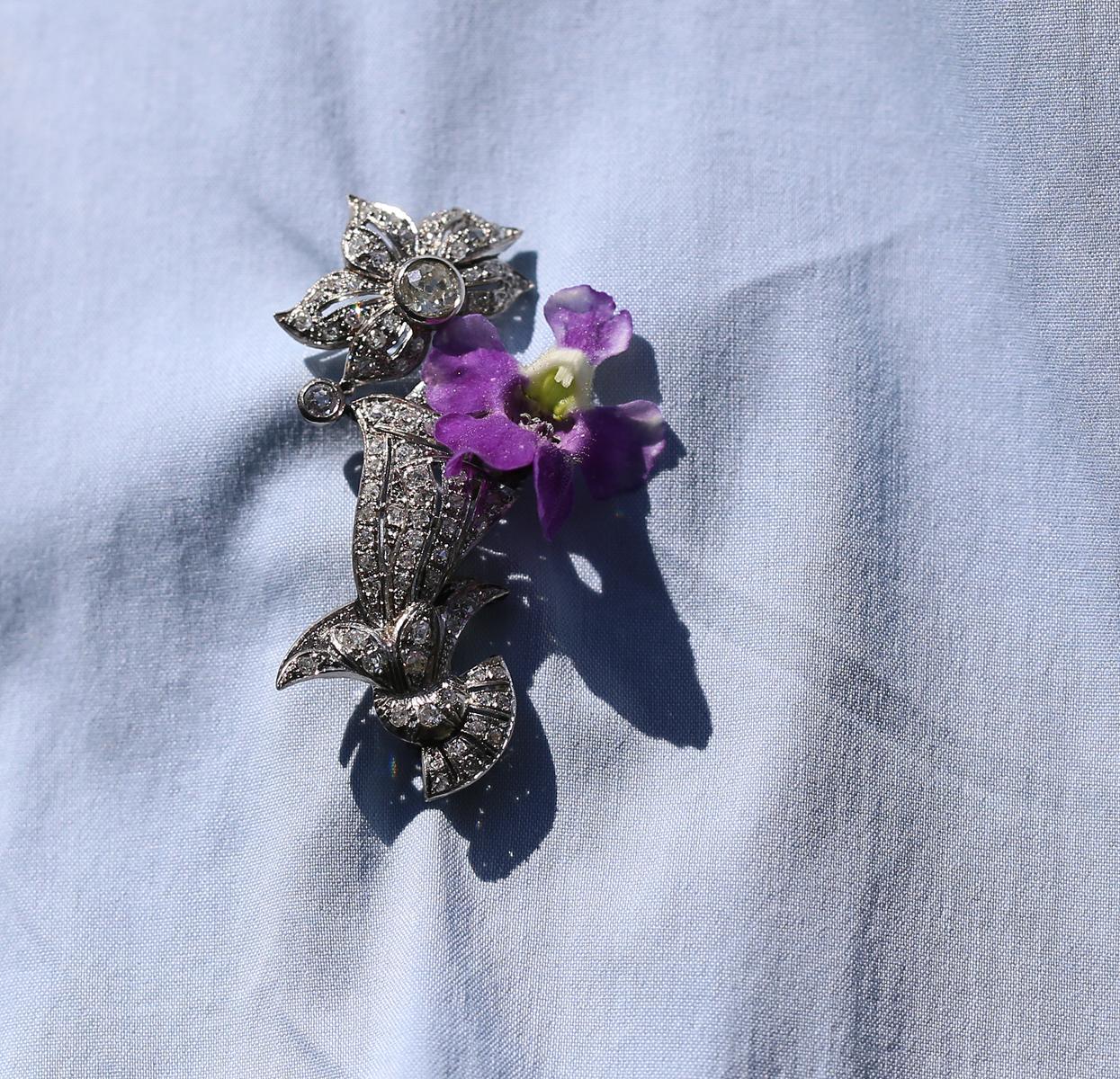 Broche de flor de ramo de oporto con diamantes, 1890 7