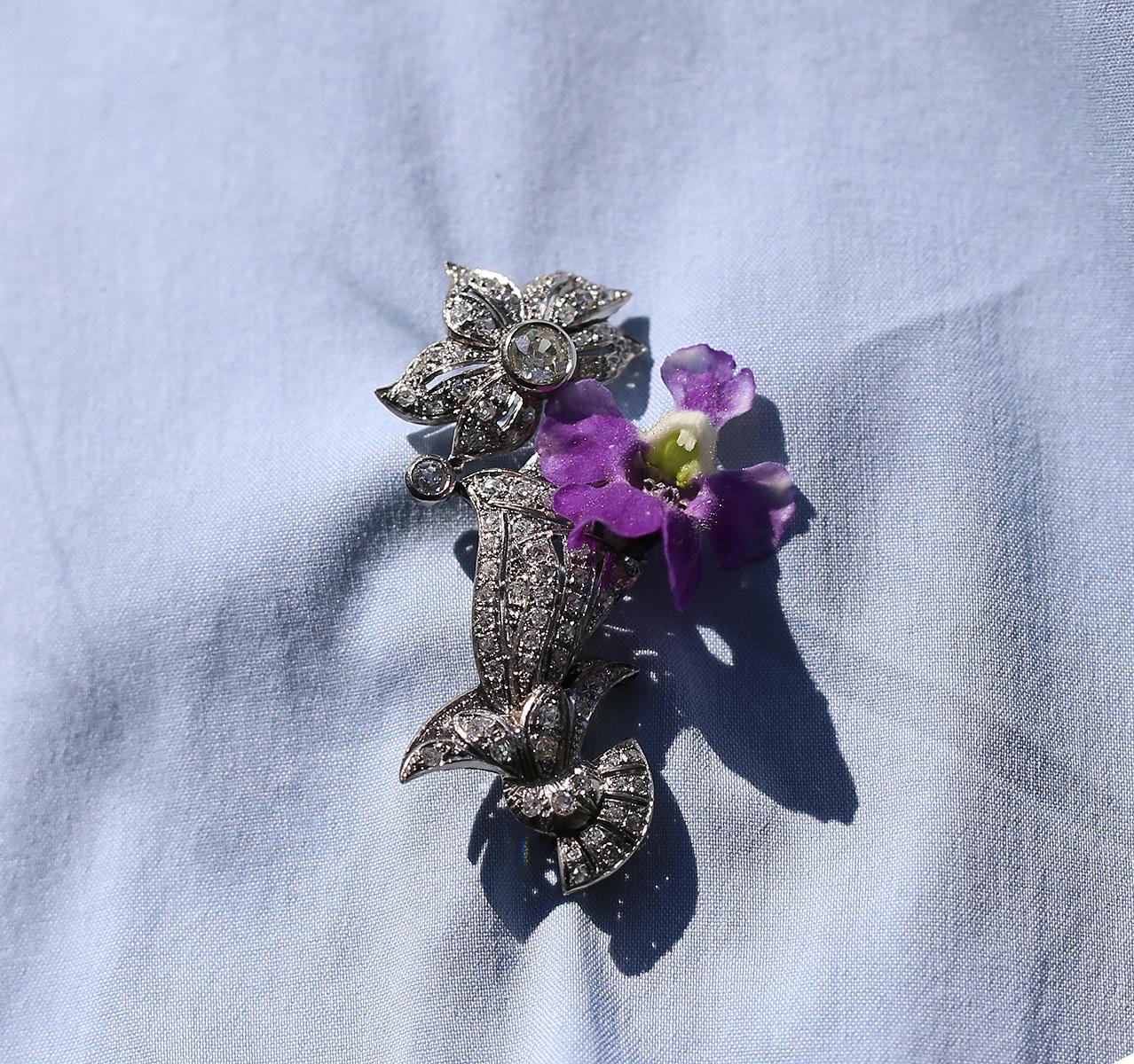 Broche de flor de ramo de oporto con diamantes, 1890 3