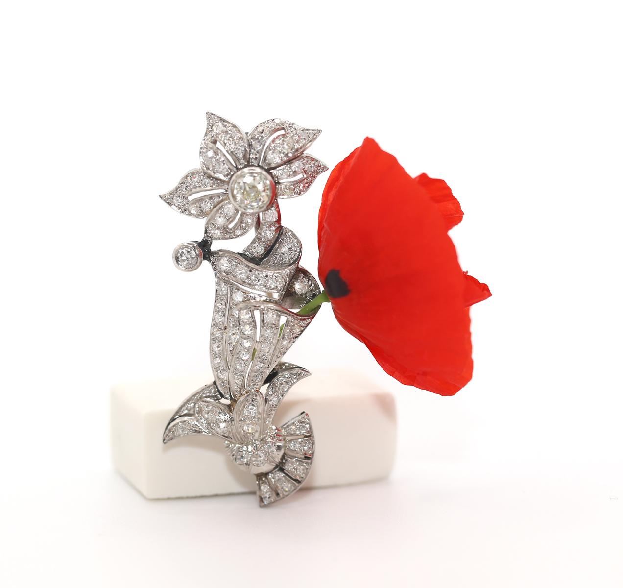Broche de flor de ramo de oporto con diamantes, 1890 4