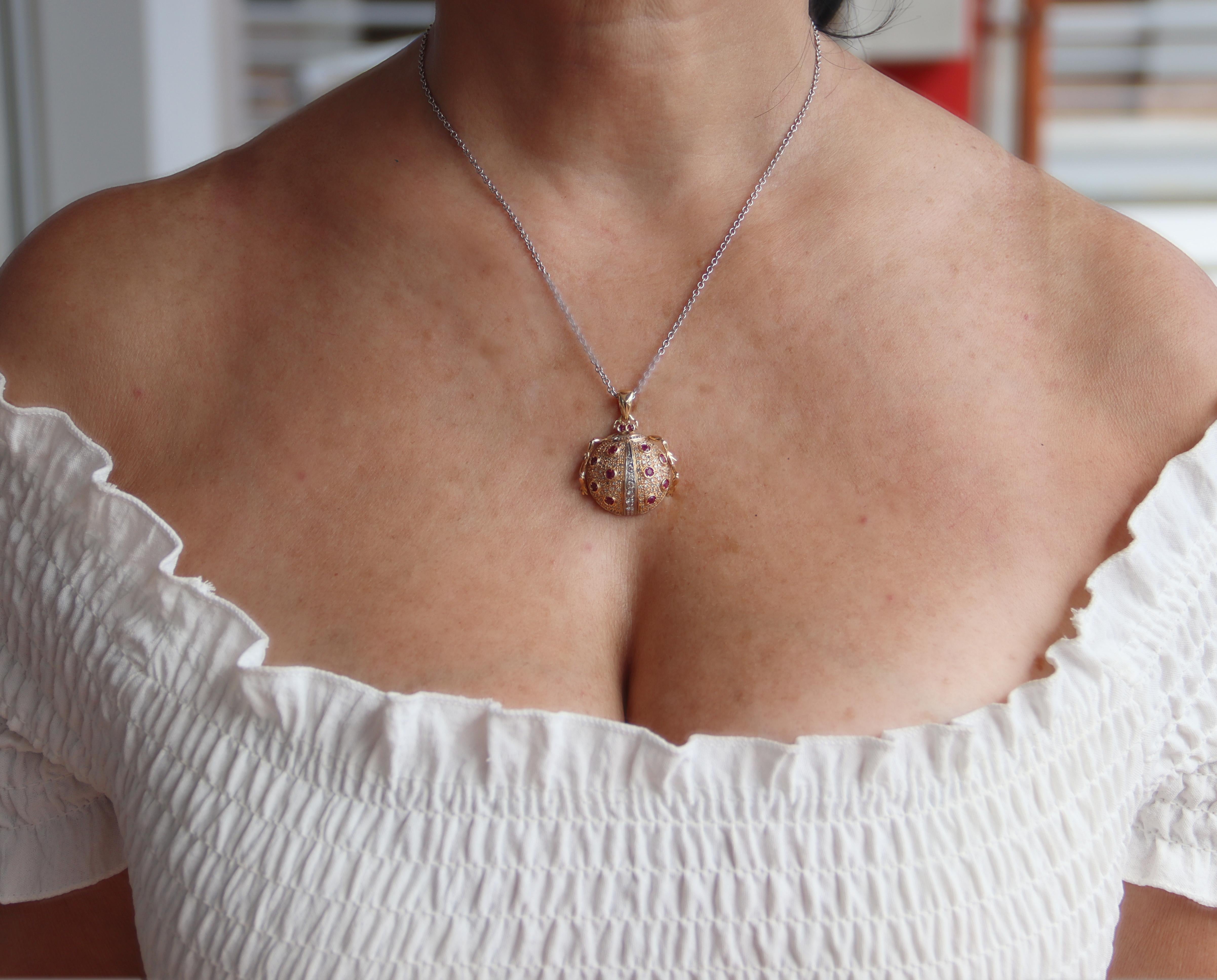 Diamantes Rubíes Collares Colgante Mariquita Oro Amarillo 18 Kilates en venta 1